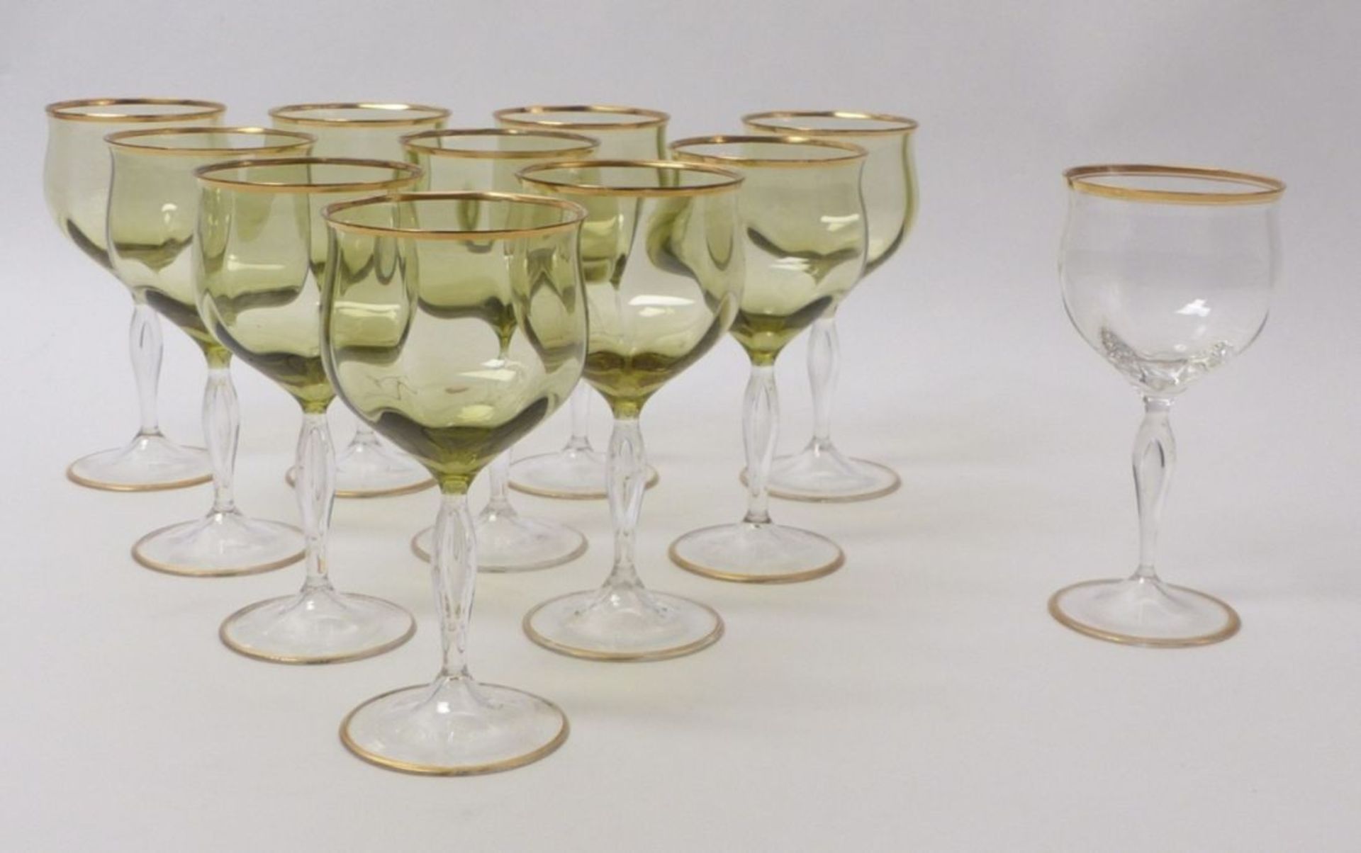 Eleven wine or aperitif glasses - Image 2 of 3