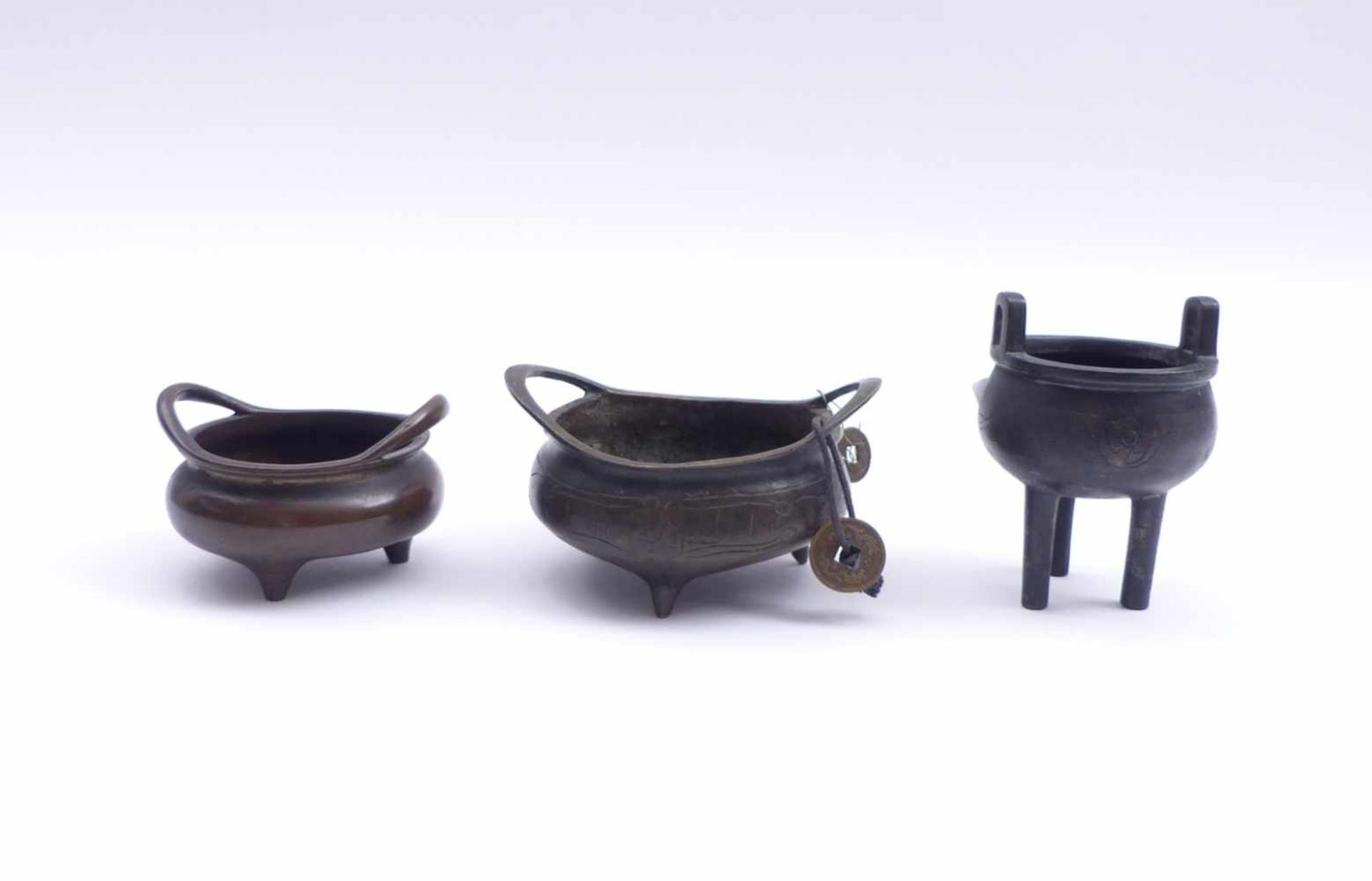 Three small incense burners - Bild 2 aus 3