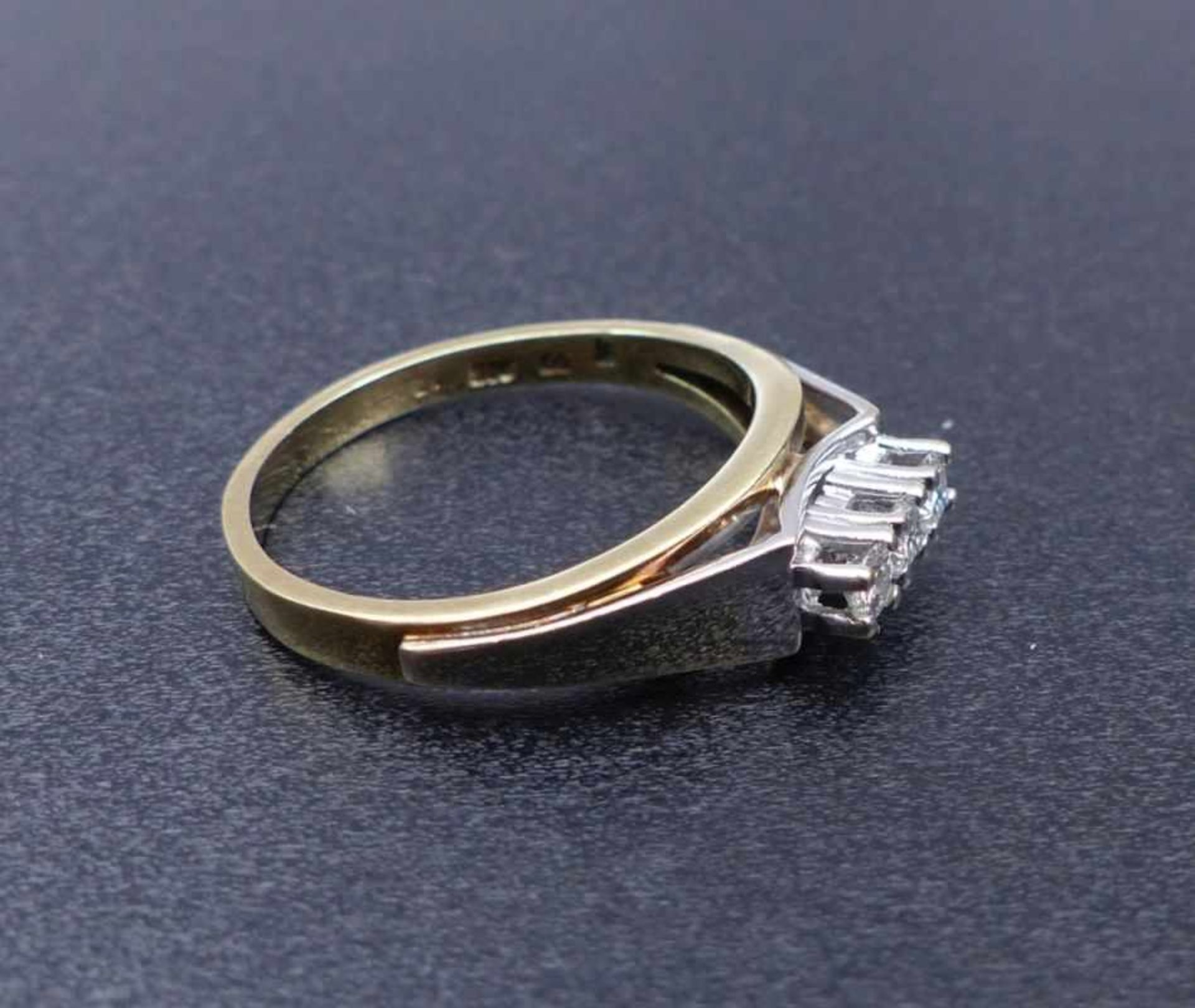 Diamond ring - Image 2 of 2