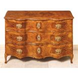 Rococo chest of drawers