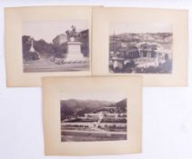 Sommer, Giorgio3 Fotografien mit Ansichten von Genua(Frankfurt 1812-1914 Neapel) Piazza