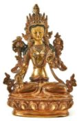 Weiße TaraTibetAuf Lotosthron sitzende Göttin in Padmasana (Lotus-Sitz), die Hände zeigen den Gestus