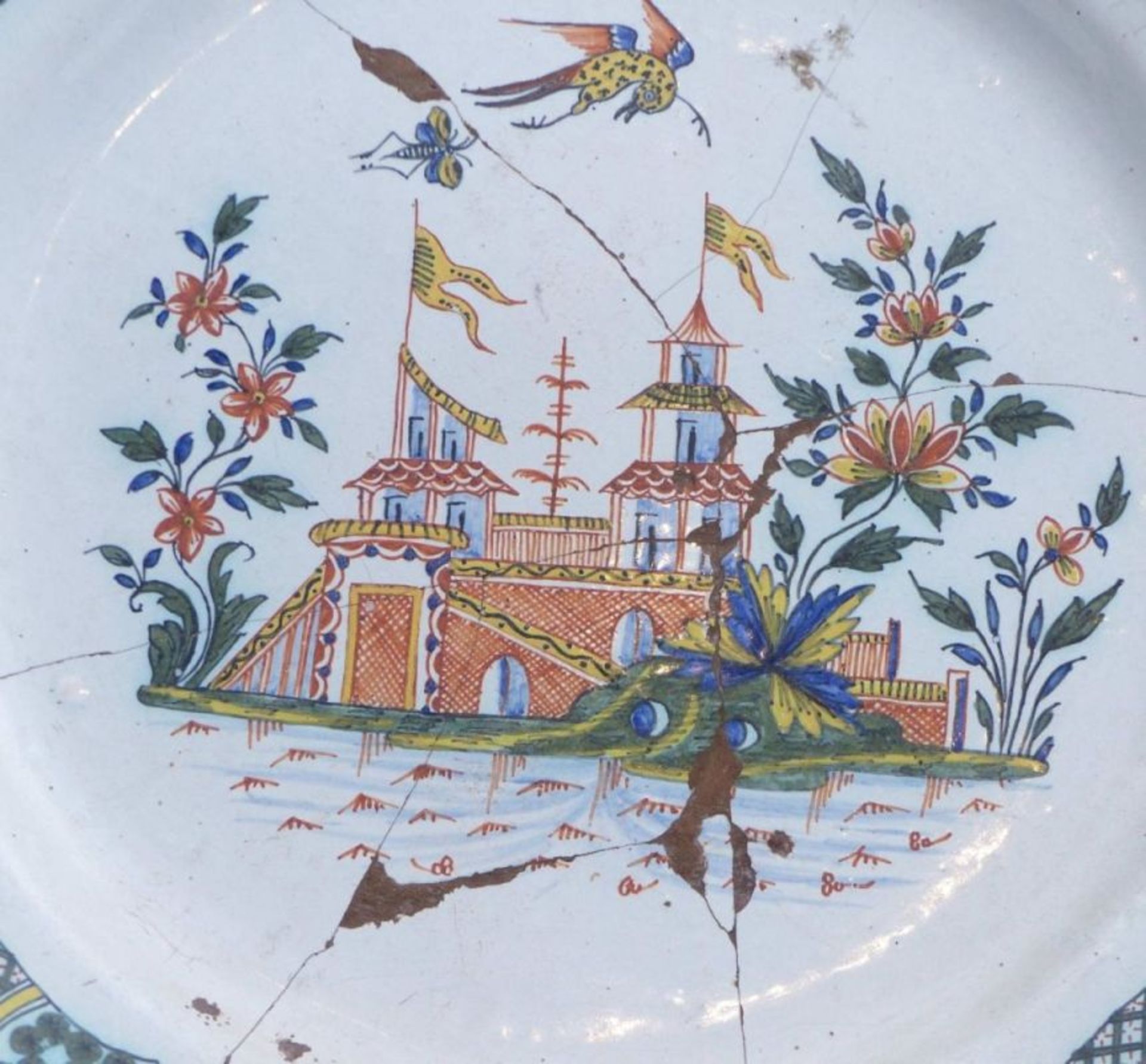 Großer Teller mit Chinoiserie - Bild 2 aus 3