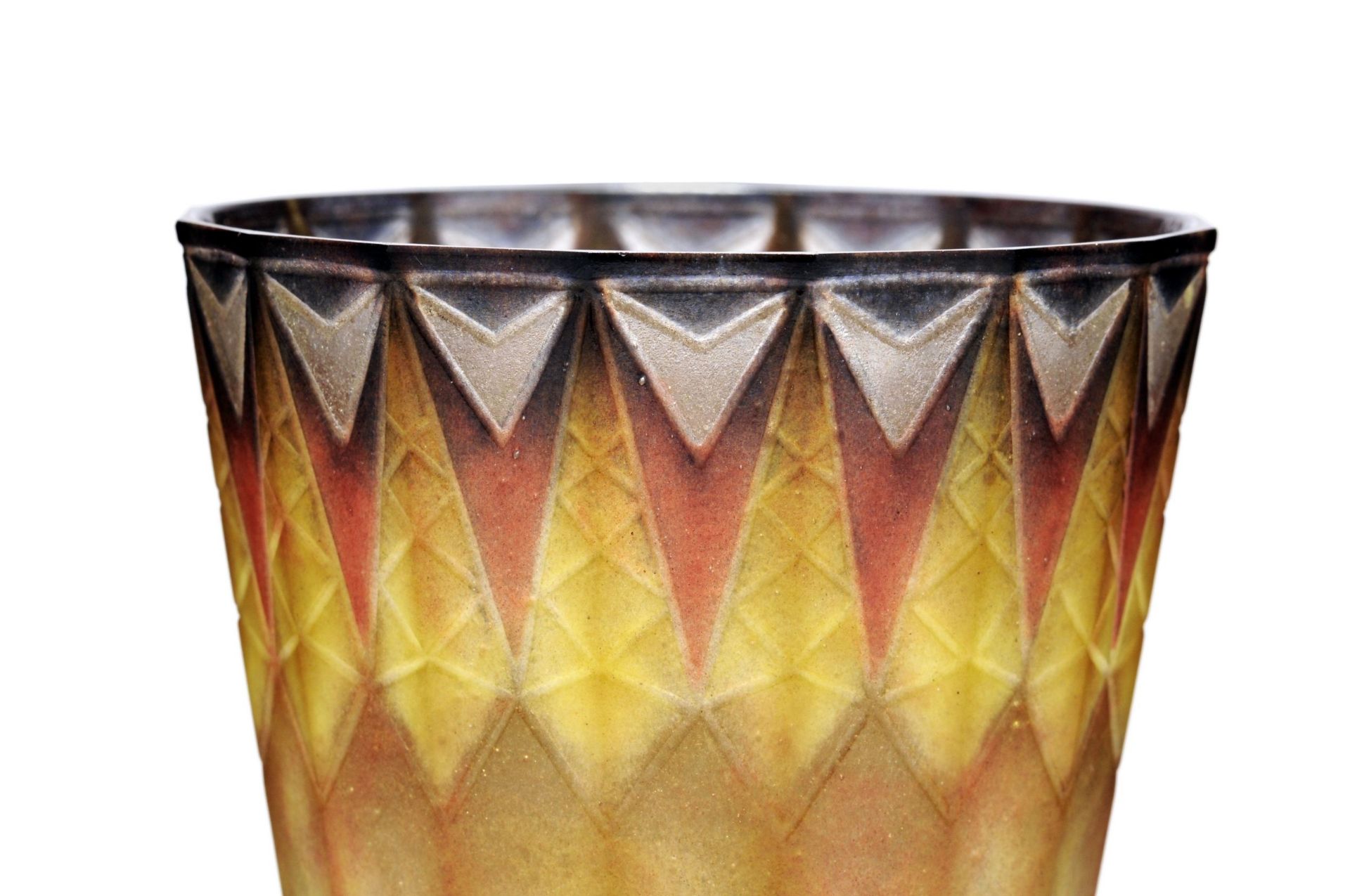 Seltene Bechervase "Vase à motifs de fers de lance gravés". Gabriel Argy-Rousseau, Paris, - Bild 5 aus 7