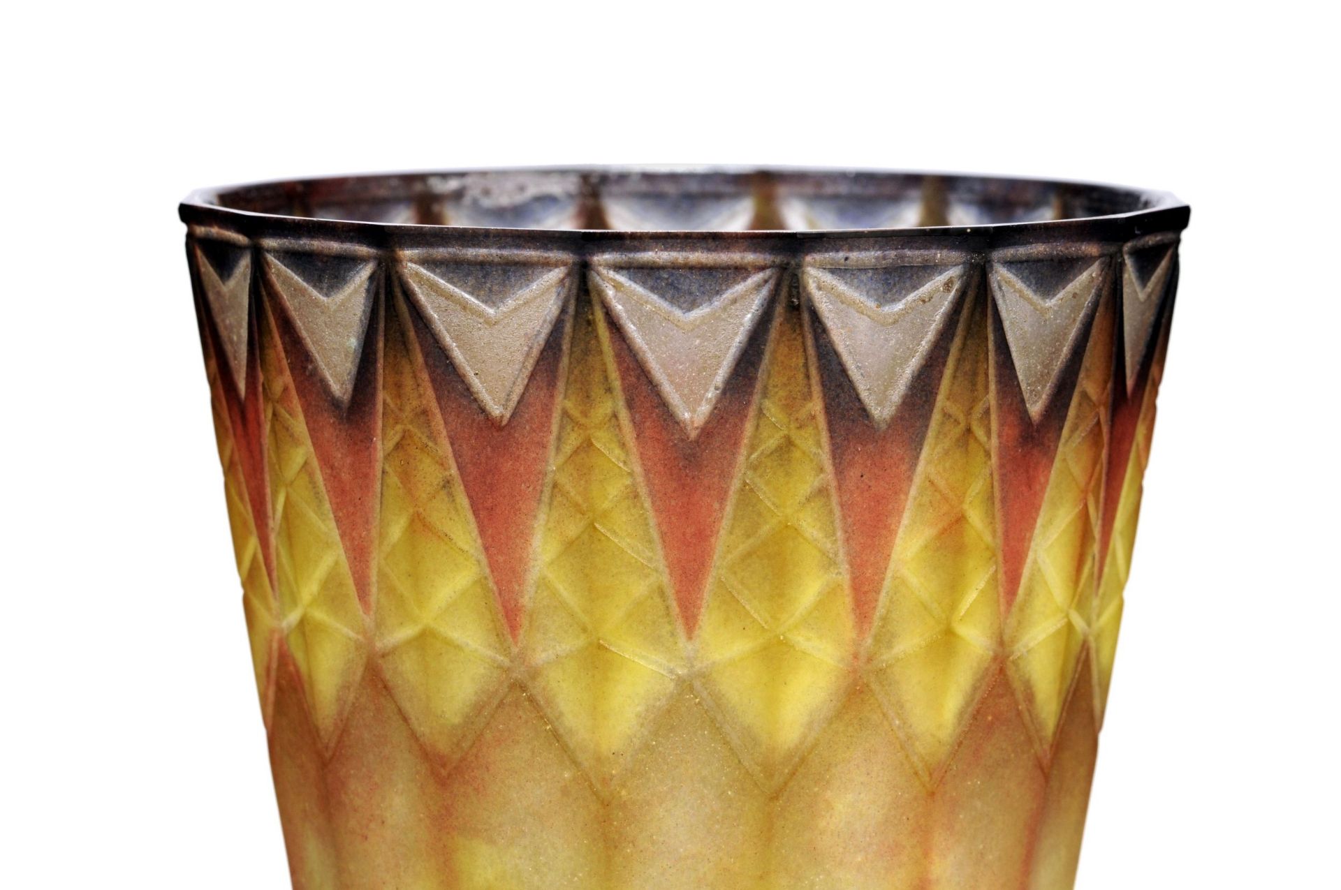 Seltene Bechervase "Vase à motifs de fers de lance gravés". Gabriel Argy-Rousseau, Paris, - Bild 6 aus 7