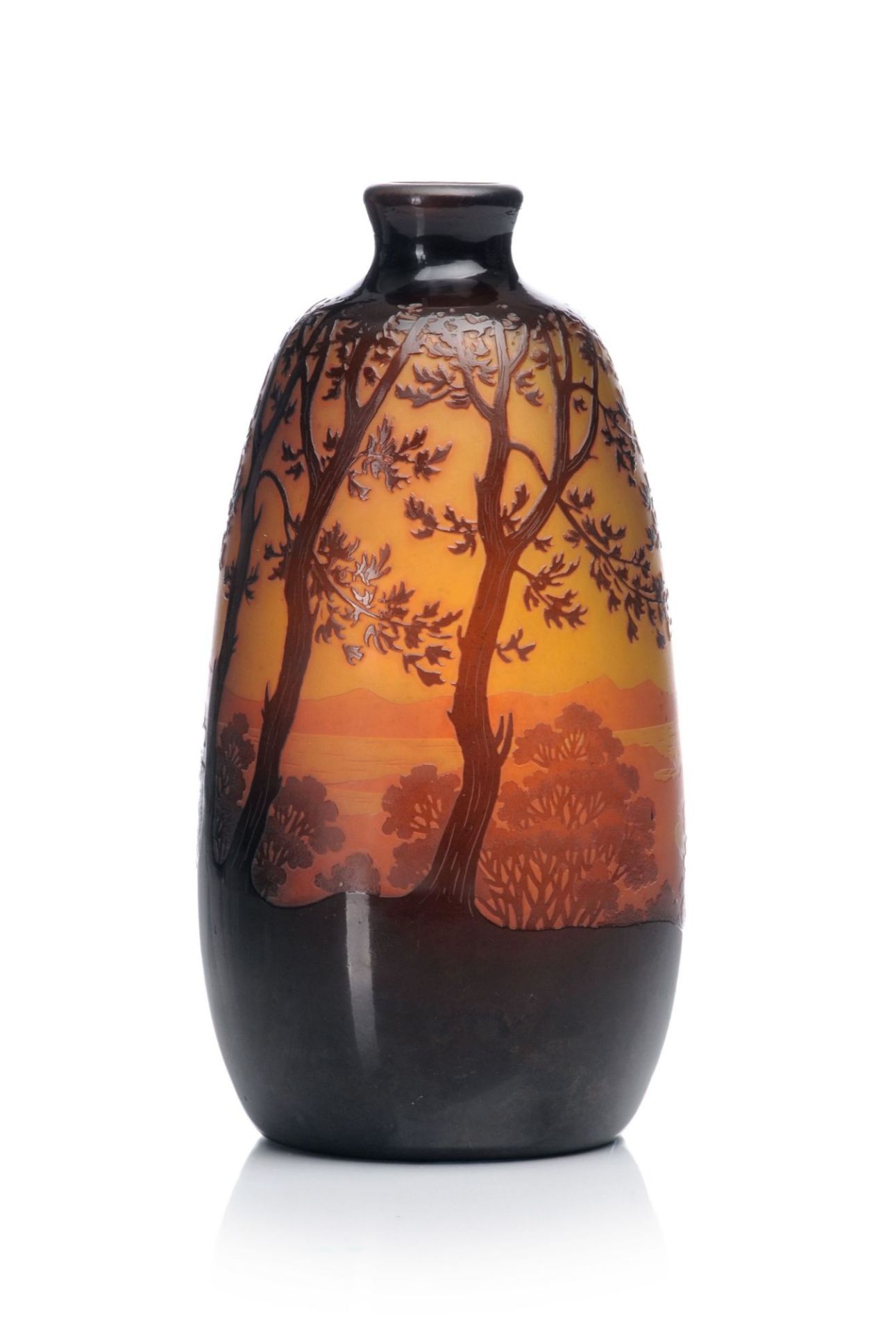 Vase mit Seenlandschaft. Argental, Frankreich. Um 1900 1925. - Bild 3 aus 5