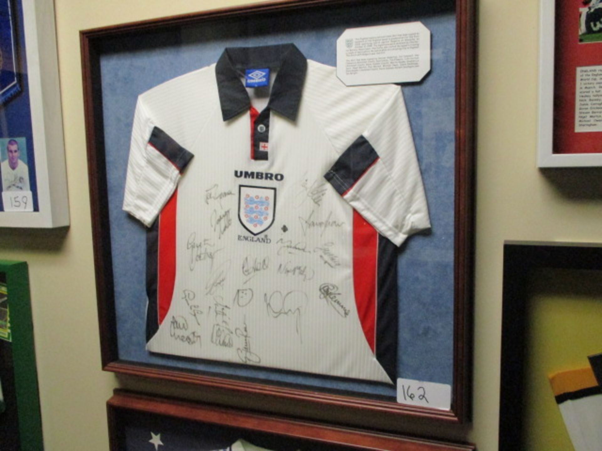 England National team signed replica jersey for Euro 2000 Euro qualifying game versus Bulgaria (Oct, - Image 2 of 3