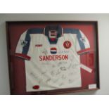 Southampton #4 jersey worn by Jim Magilton, signed by numerous members of team - purchased at