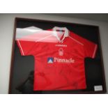 Nottingham Forest 98/99 signed jersey , 42in w x 34in hgt ***Note from Auctioneer*** All items