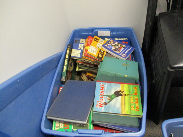 LOT OF TOTE of soccer books ***Note from Auctioneer*** All items will come with an official