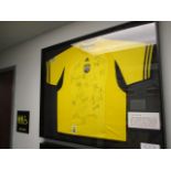 Columbus Crew signed jersey 2004 team - 22 signatures, 40in w x 32in hgt ***Note from