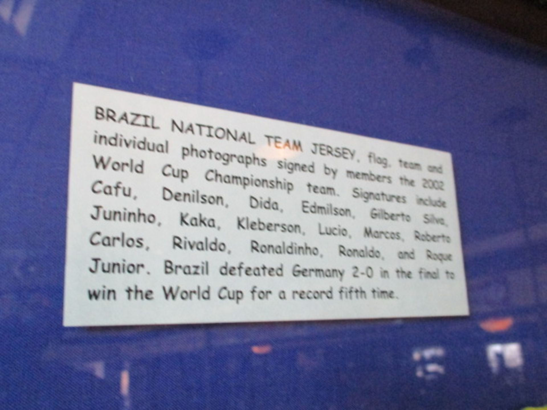Brazil National team shirt, flag, team and individual photos signed by members of the 2002 World Cup - Image 3 of 8