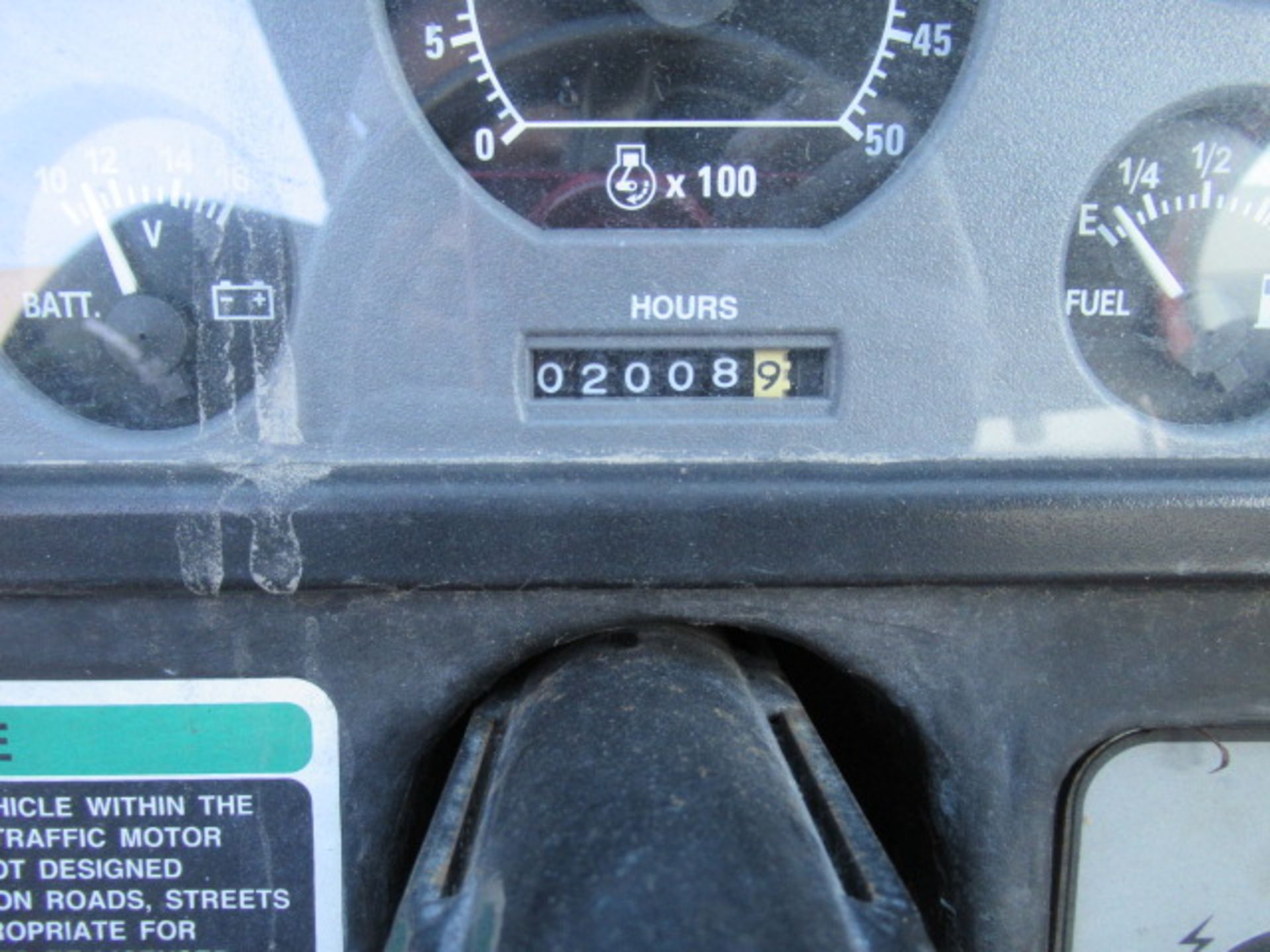 Cushman A130 4 Wheeler, Total Number of Hours = 2008.9, Needs A New Ignition Switch - Image 5 of 7