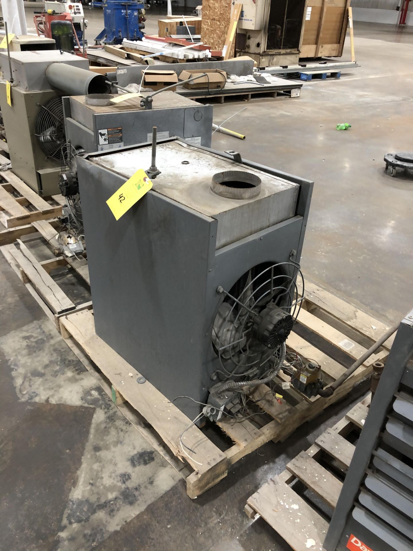 Dayton Heater, Model# 3E228D, Serial# J98G015164, 100,000 BTU, 115V, Single Phase - Image 2 of 5