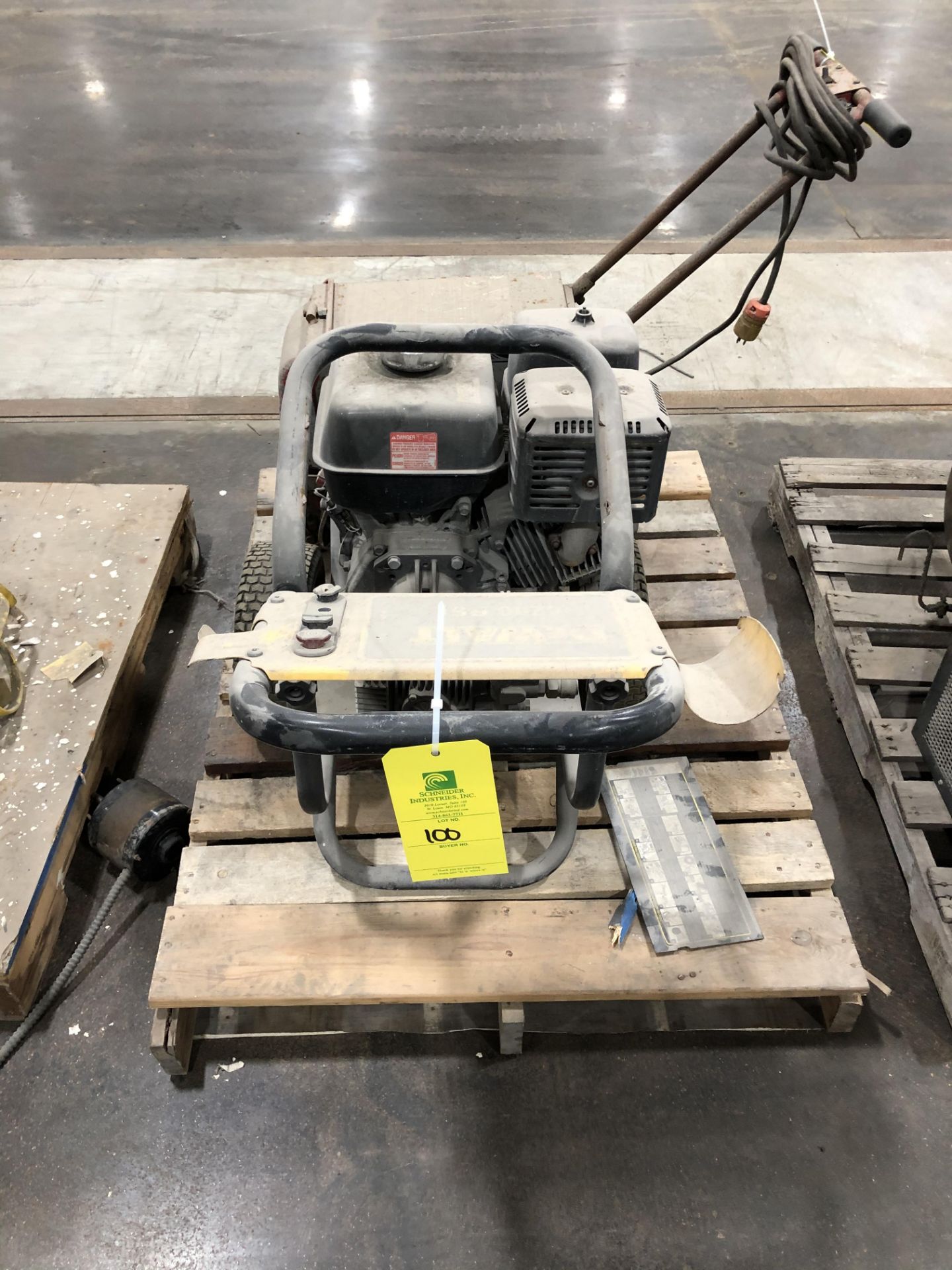 DeWalt Pressure Washer, 4200 PSI, Rigging/ Loading Fee: $25 - Image 2 of 4