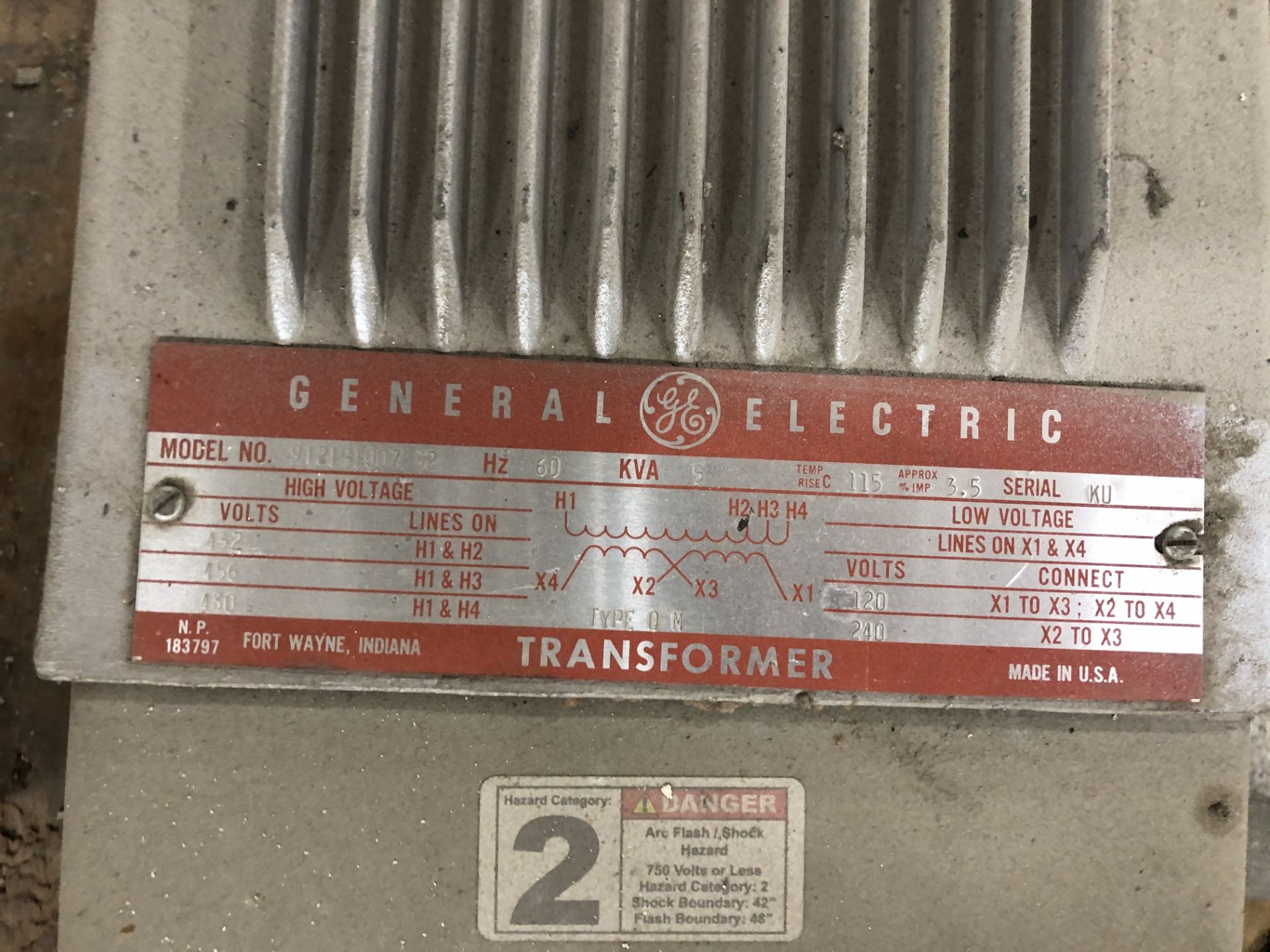 Pallet of Miscellaneous General Electric Transformers, Rigging/ Loading Fee: $25 - Image 4 of 5