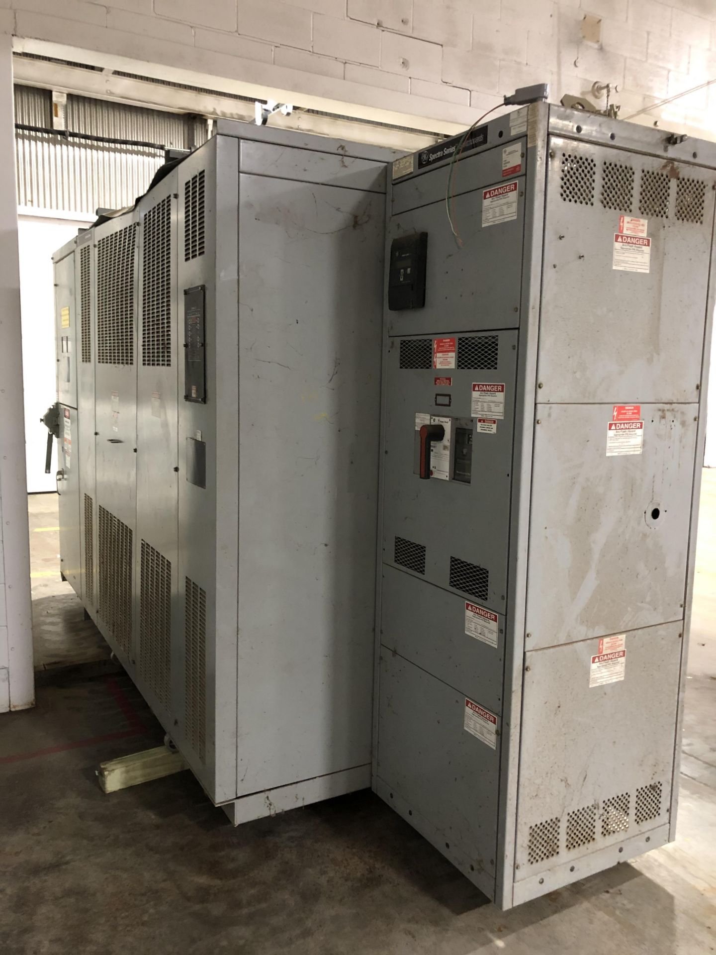 GE Transformer, Serial# P104153-DS00778001, NEMA Class AA Dry Type Transformer, 1000/1333 KVA, 12, - Image 2 of 9