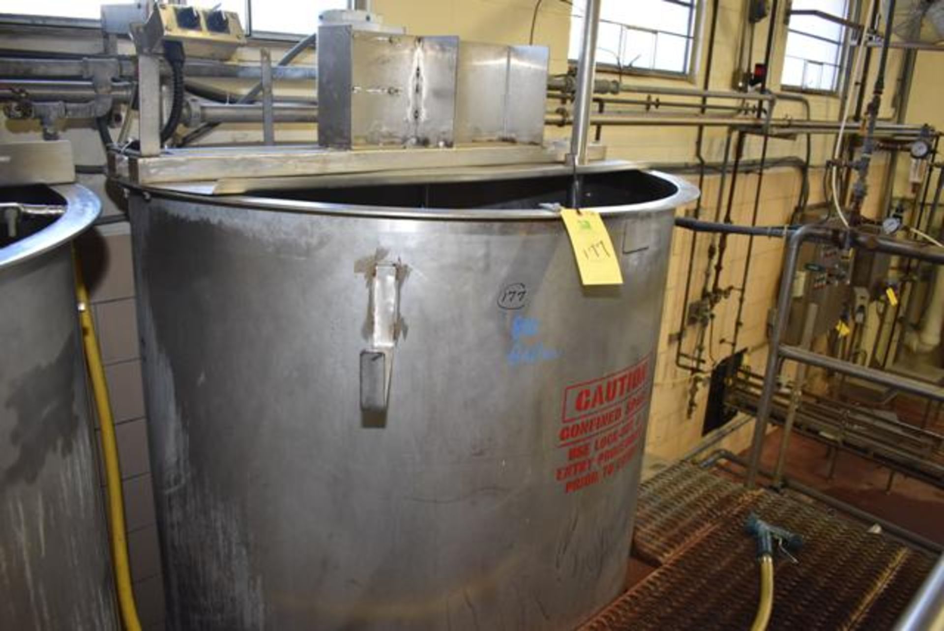 Landsankemp, 800 Gallon Capacity 52"W x 6' Deep Stainless Steel Mix Tank, Tag No. 6196-6/83, - Image 2 of 3