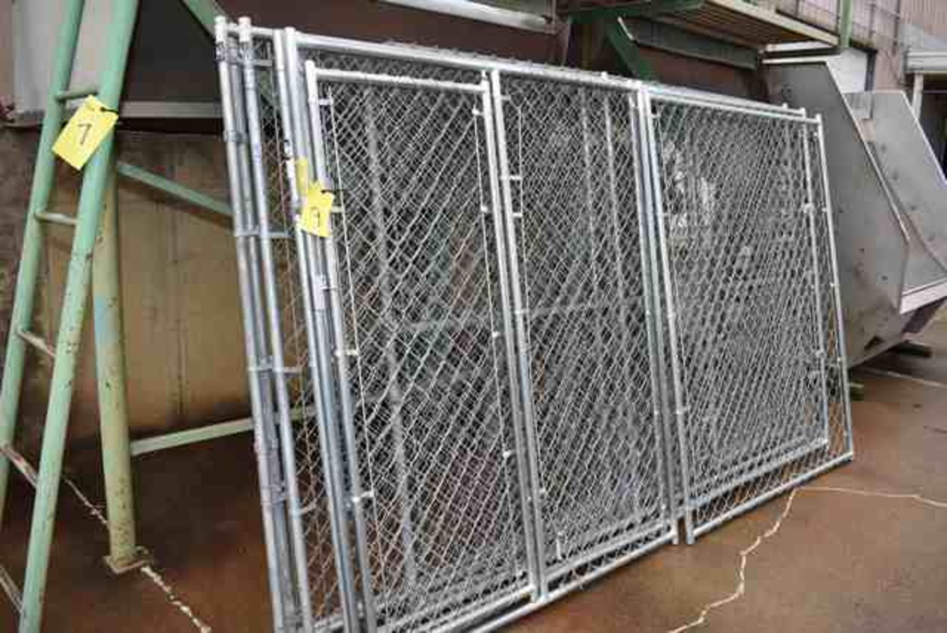 Kennel Panel Chain Link Fence, Item #171-1674, Loading Fee: $100