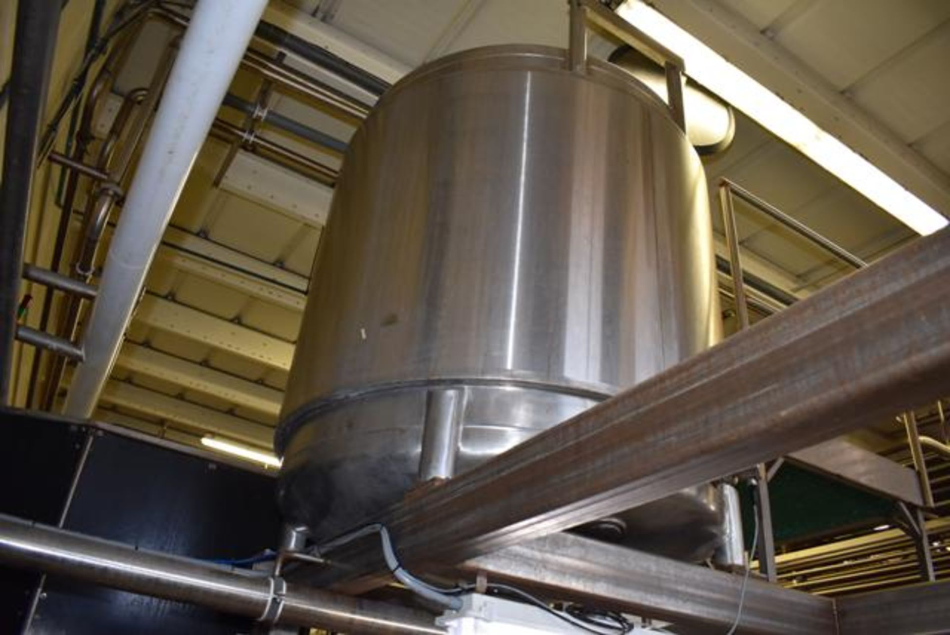 Stainless Steel Insulated Tank, Rated 600 Gal., 56" x 60" - Image 5 of 6
