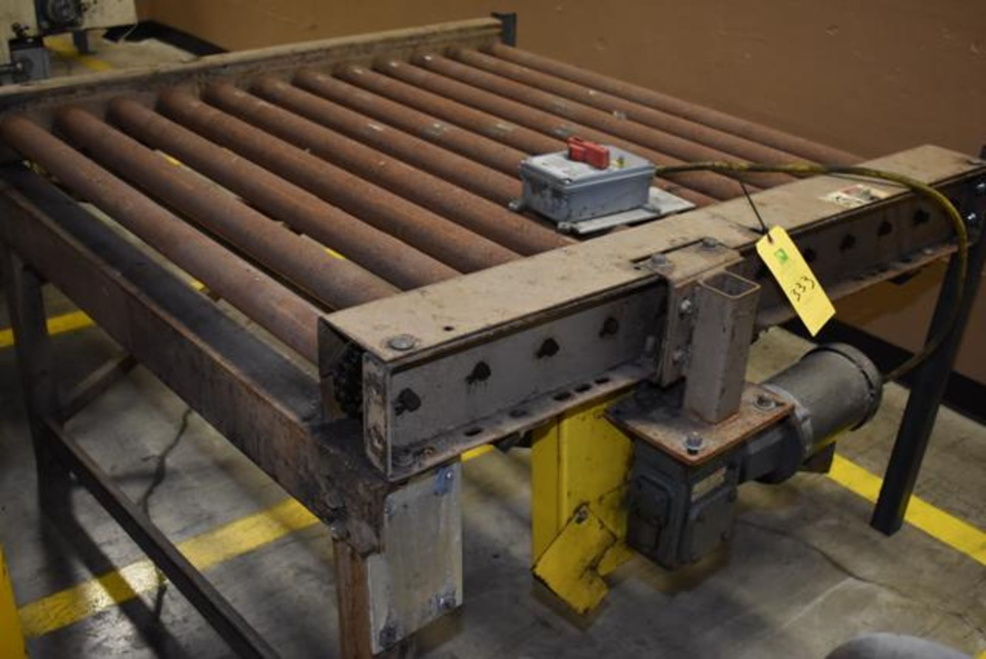 ( Late Delivery Item Expected Availability Mid May) Motorized Roller Conveyor, 48" Wide, Loading Fe