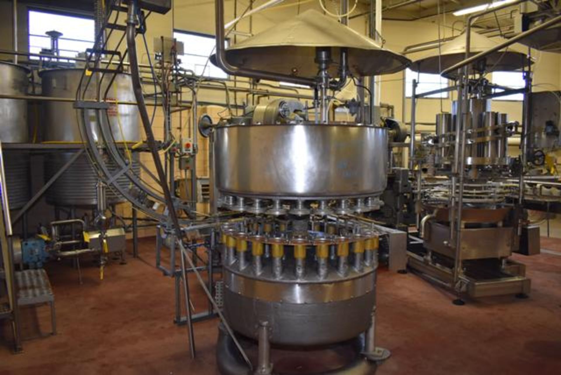 FMC #240, 24-Valve Juice Filler, Set: 404, Equipped with Mild Steel Round Base, Loading Fee: $1500 - Image 4 of 4