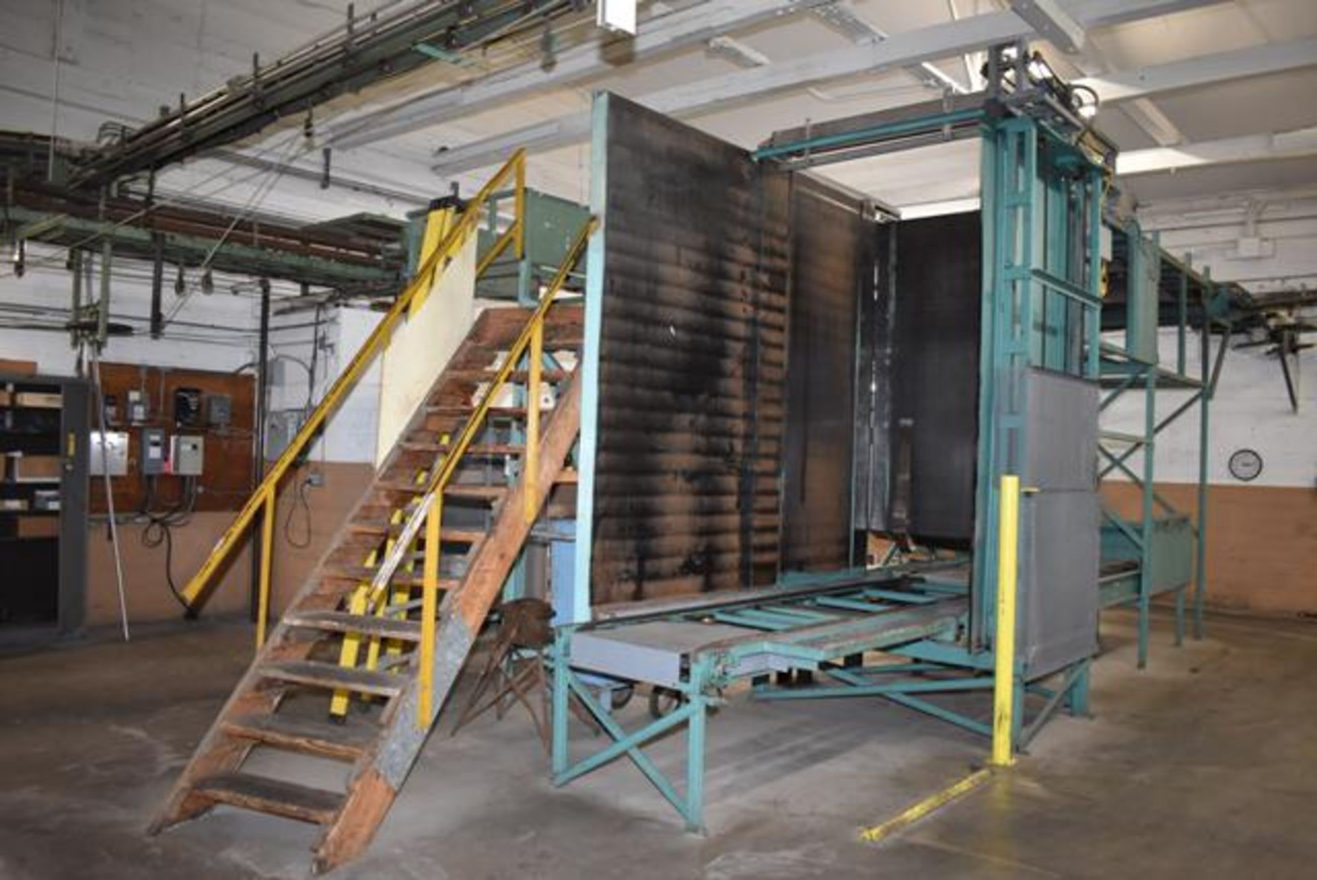 Busse Brothers Empty Can De-Palletizer System, Loading Fee: $2500 - Image 2 of 4
