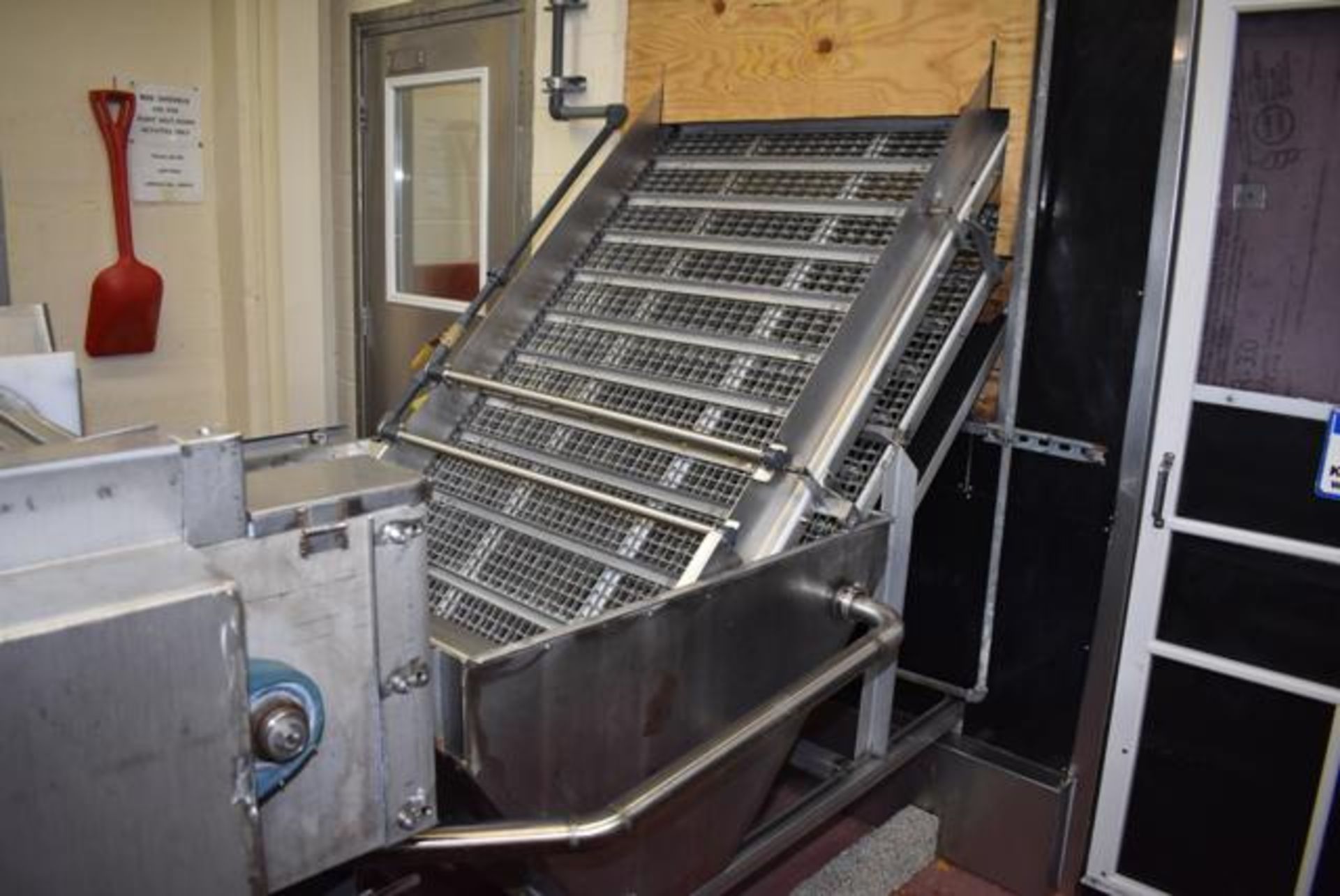 Stainless Steel Incline Conveyor, 40" Wide, SS Belt, Loading Fee: $1500