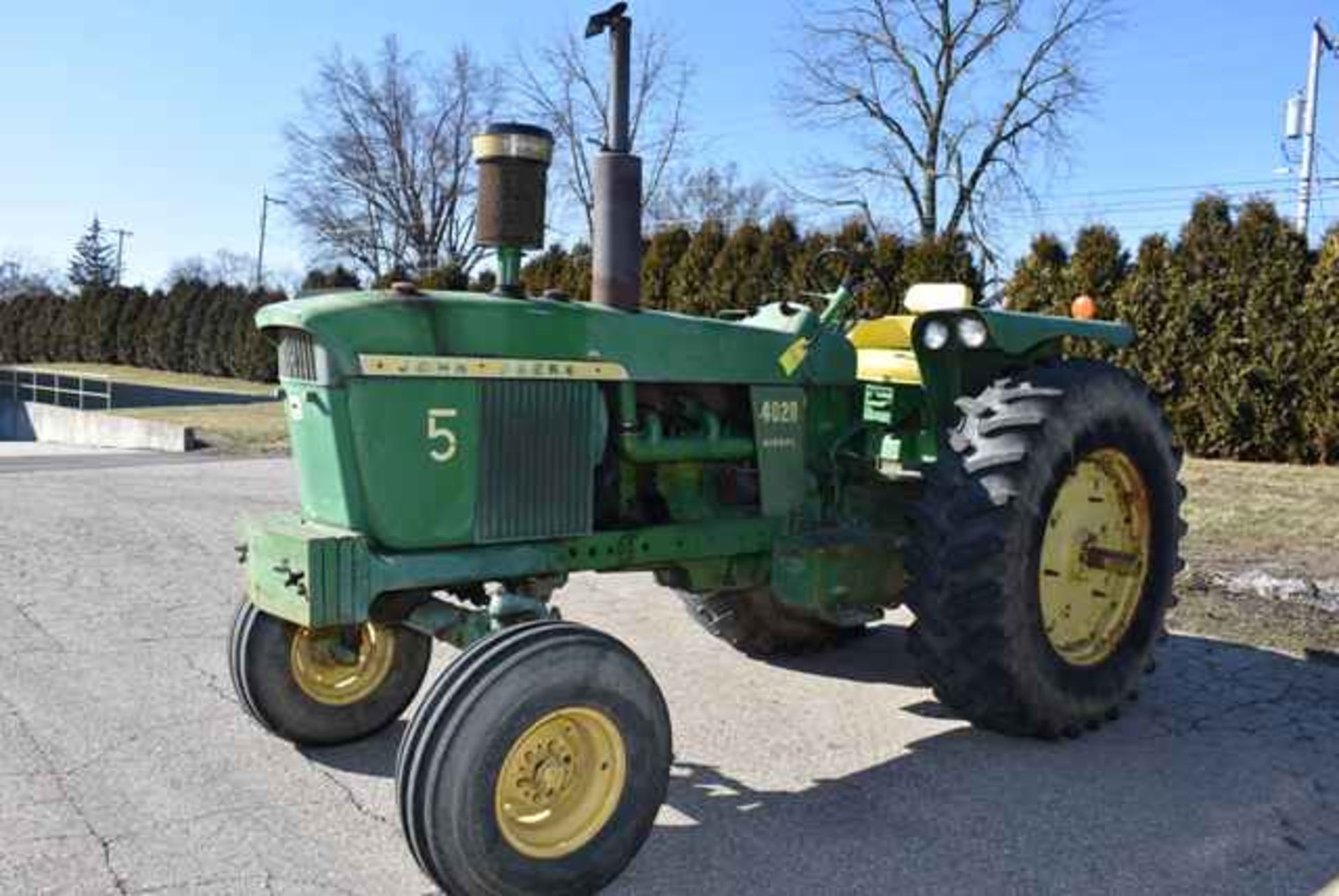 John Deere Model 4020 diesel tractor, SN 82420, wide front end, front weights, 12 volt starter - Image 3 of 4