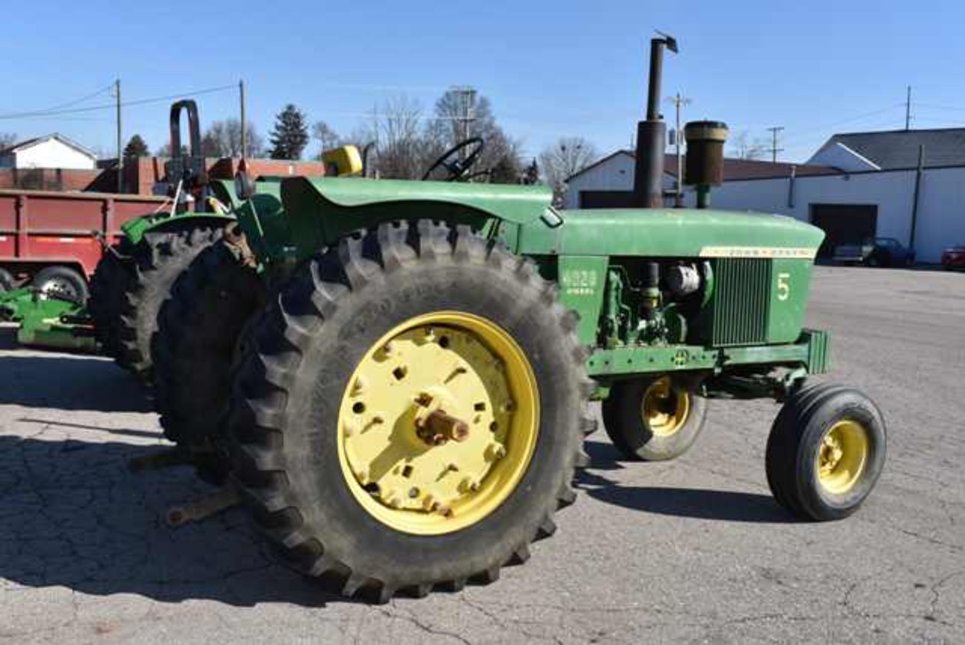 John Deere Model 4020 diesel tractor, SN 82420, wide front end, front weights, 12 volt starter - Image 2 of 4