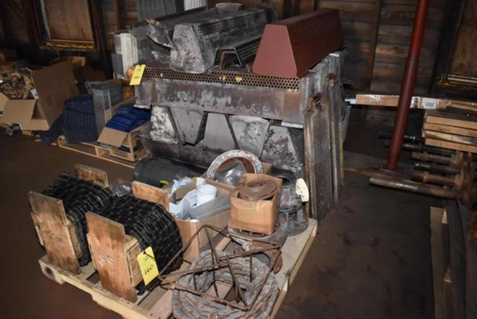 FMC Hi-Ton Peeler, Chain Parts & Components, Loading Fee: $200 - Image 3 of 3