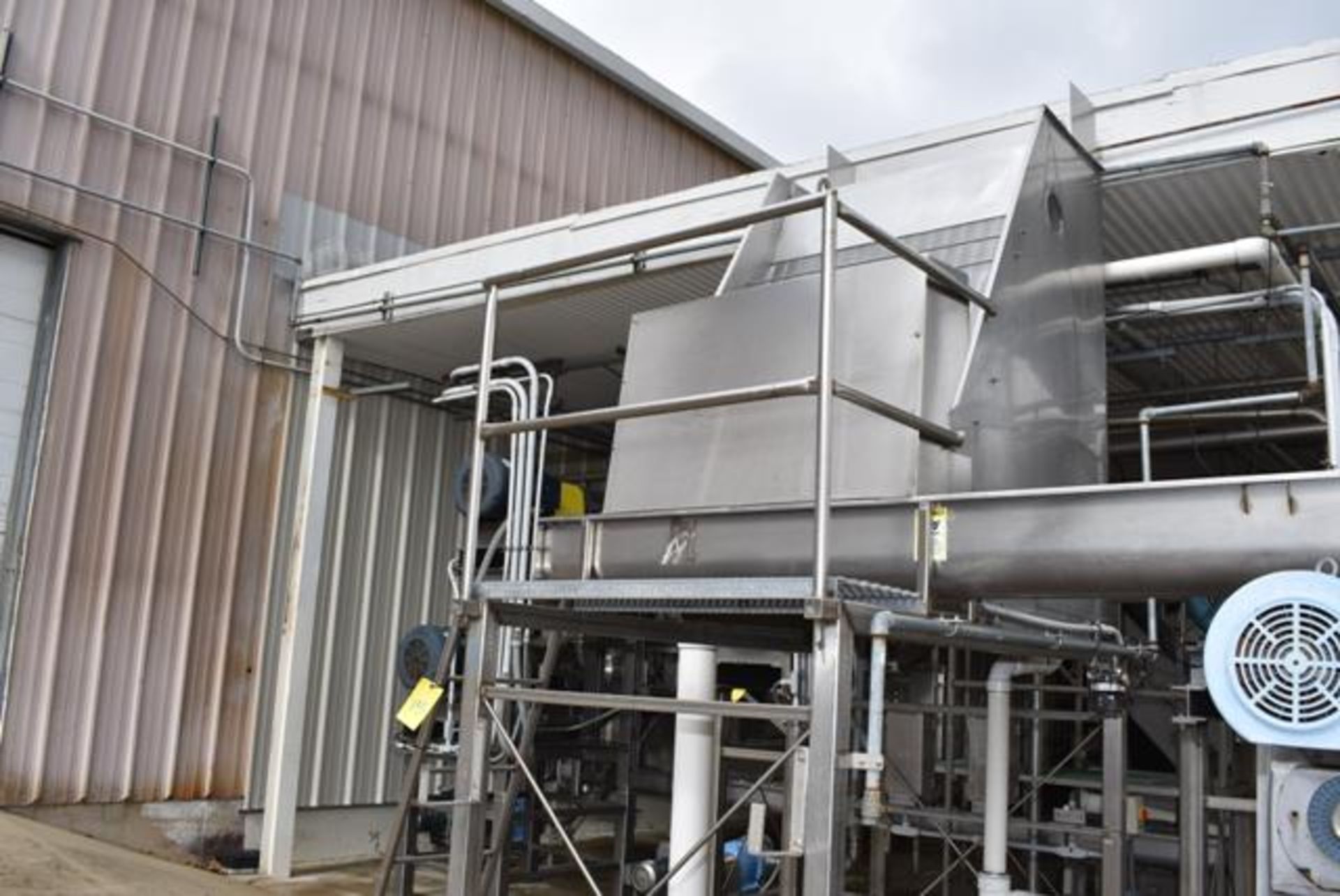 Alard 36"W x 42"H Stainless Steel Hydrasieve, Platform & Stairs, Loading Fee: $1200