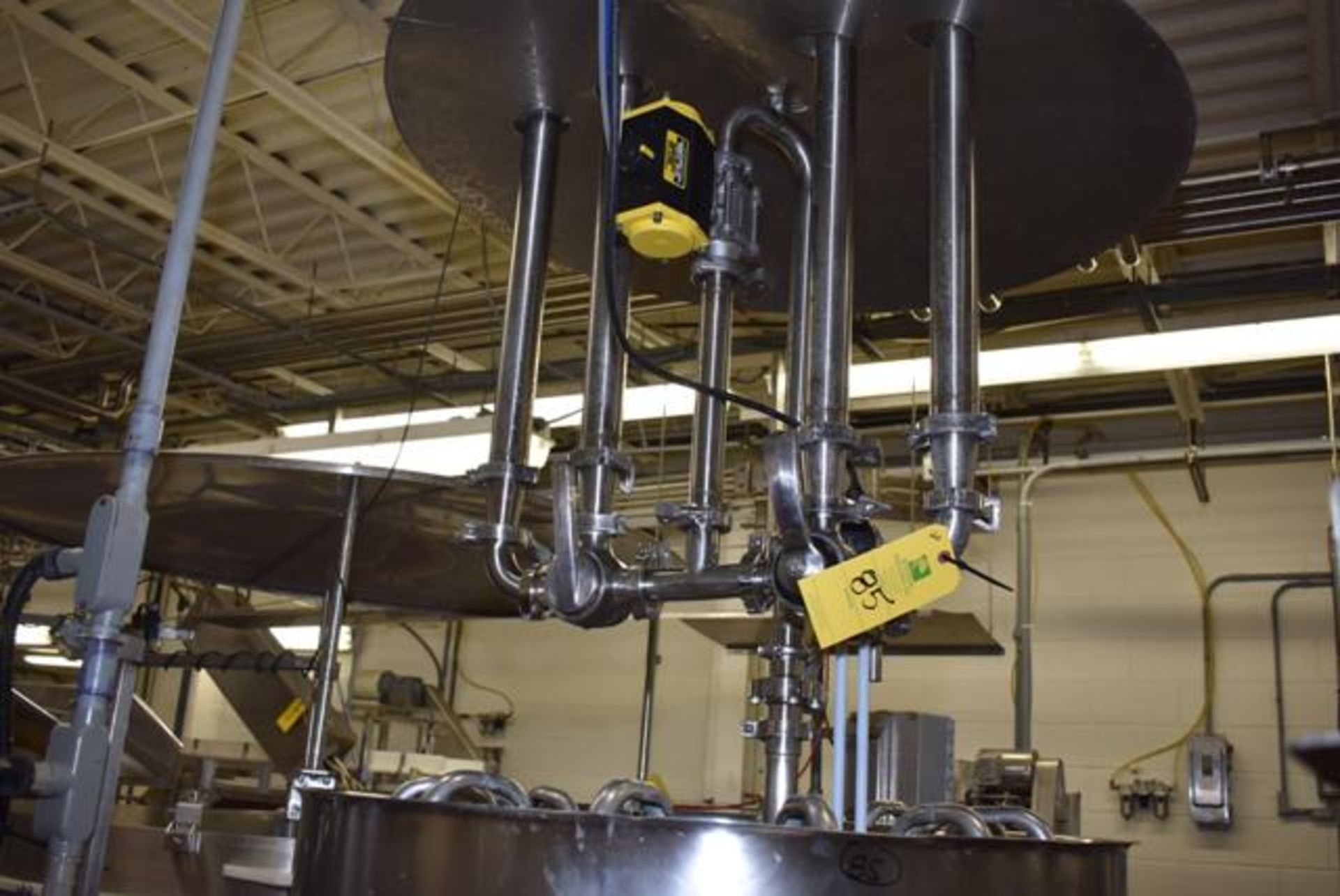FMC #100 Syruper, 12 Valve Filler, Set :603 x 700, Equipped with Mild Steel Round Base, Loading Fee: - Image 3 of 5