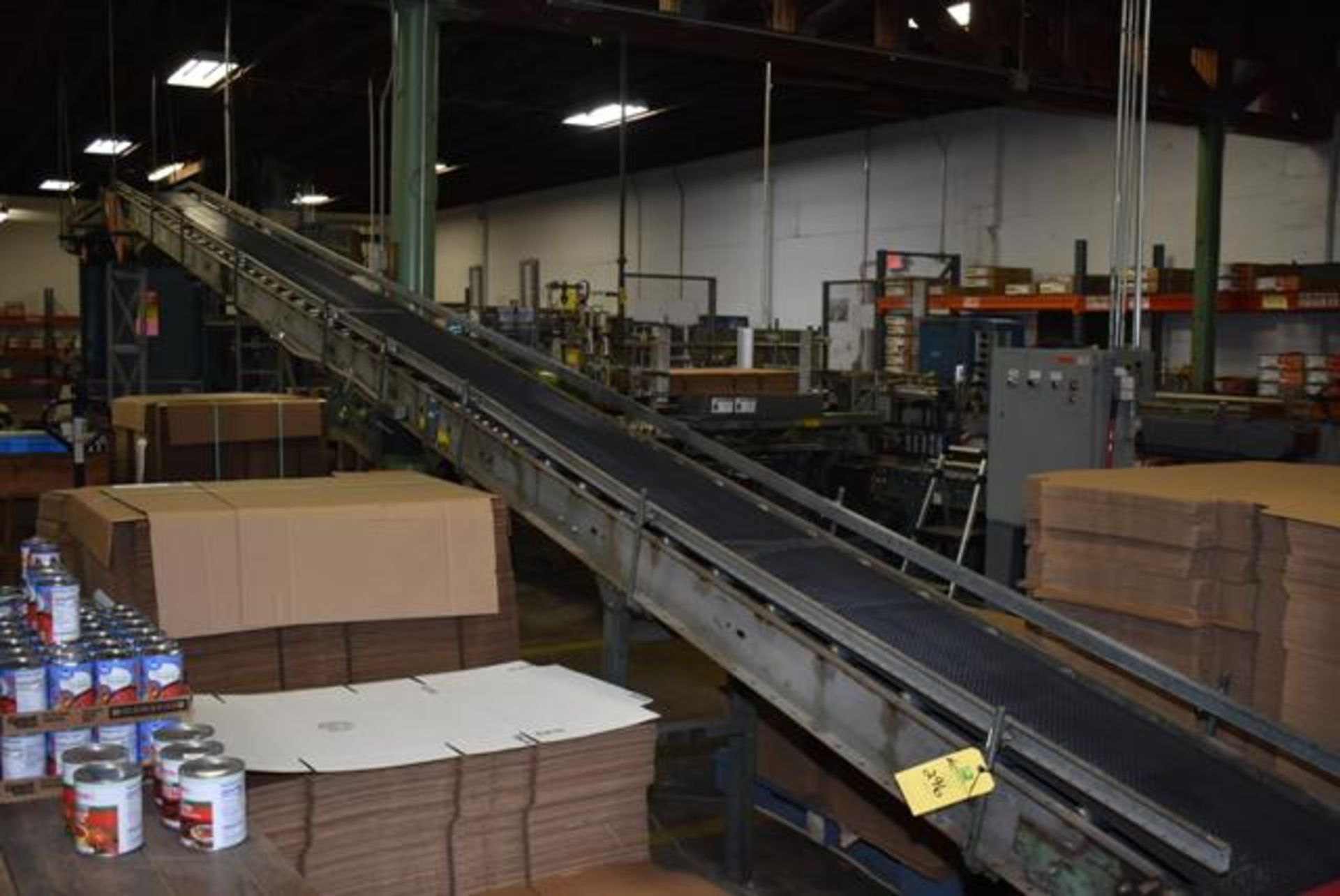 ( Late Delivery Item Expected Availability Mid May) Hytrol Galvanized Steel 16"W Case Conveyor, 28'