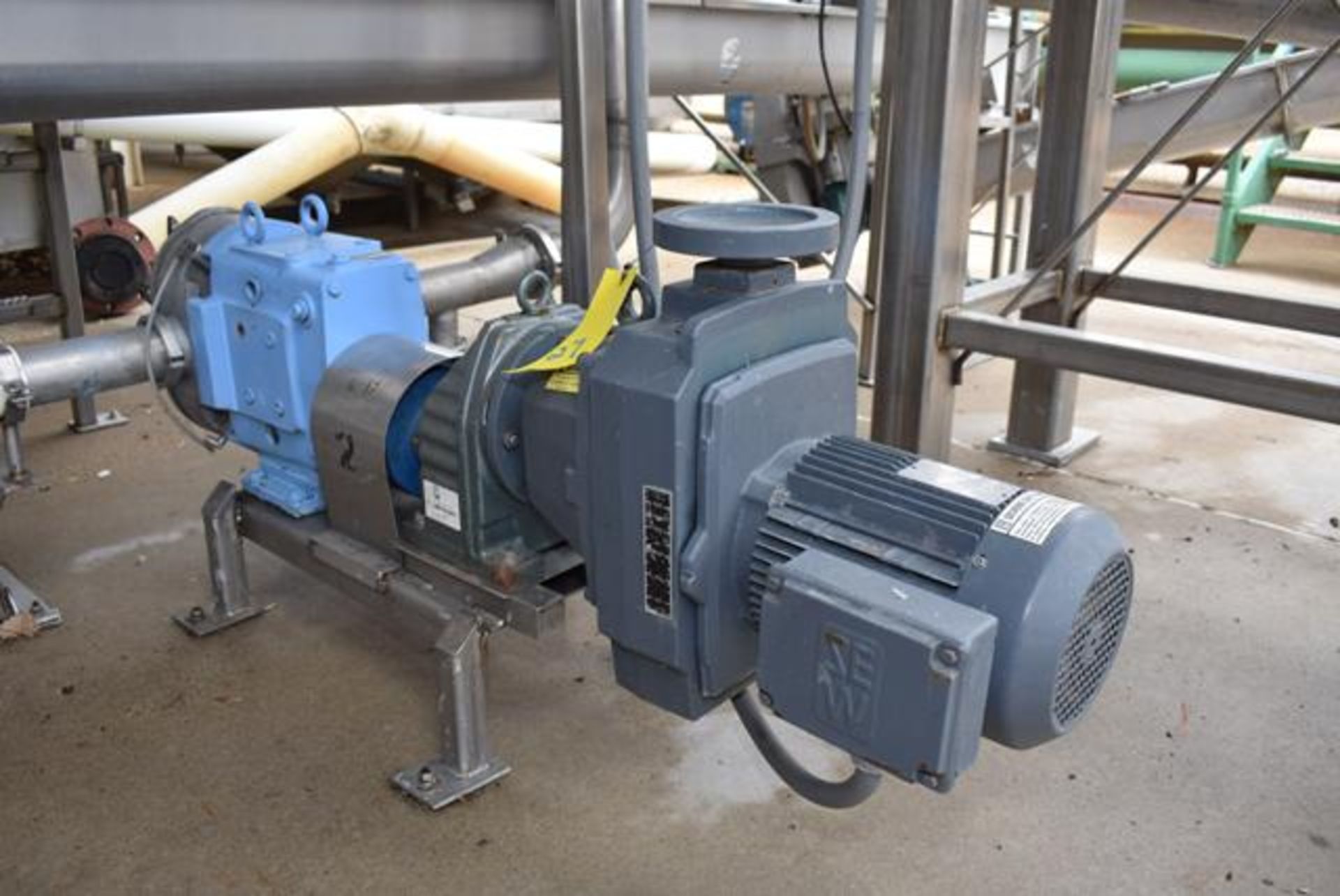 Waukesha Model 130 Pump, S/N 1605002, Equipped with SEW Drive, Loading Fee: $125 - Image 3 of 3