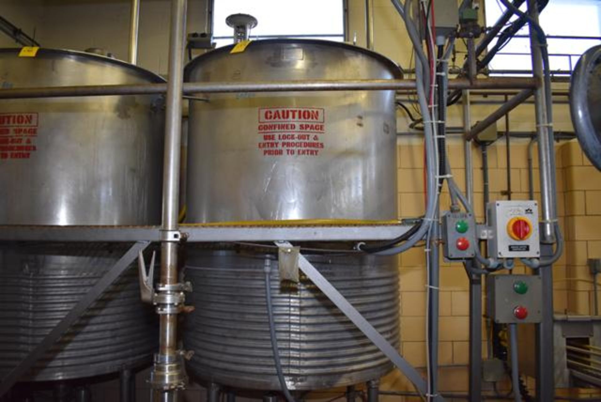 Landsankemp, 800 Gallon Capacity 52"W x 6' Deep Stainless Steel Mix Tank, Tag No. 6196-6/83,