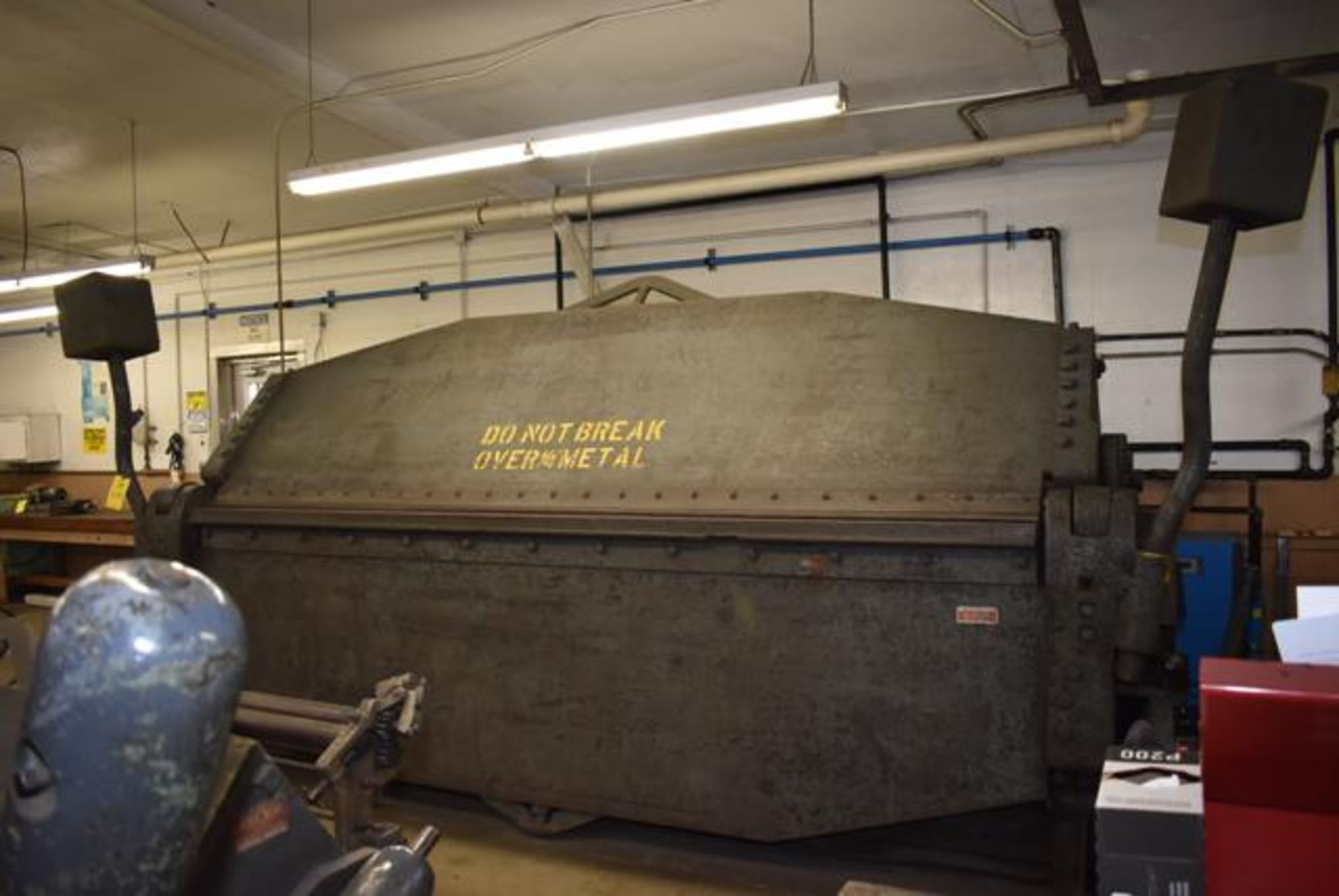 American Mechanical Leaf Bending Brake, 12' w/Angle Bar, Counter Balance Weights, Loading Fee: $6000 - Image 2 of 5