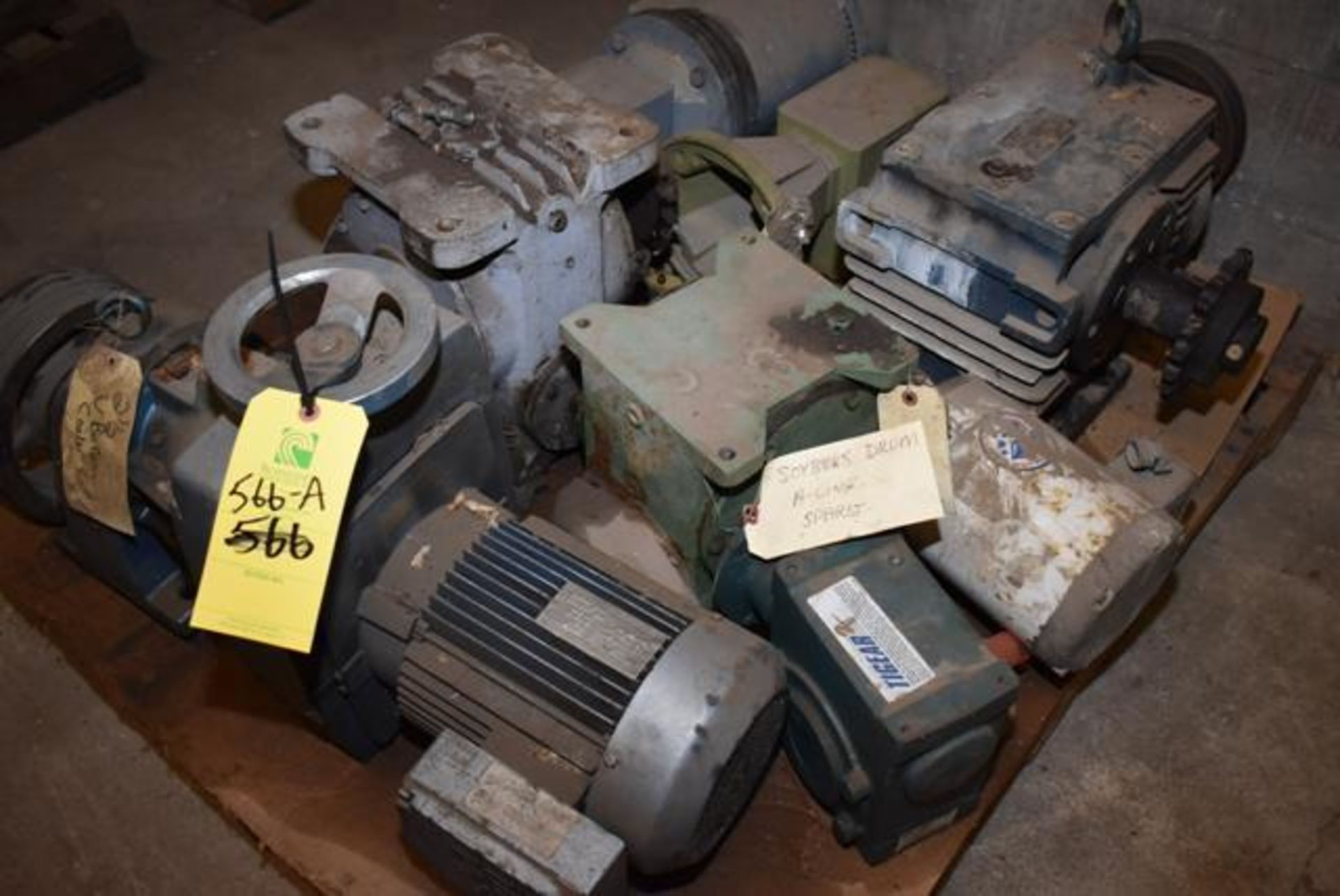 Assorted Motors and Gear Boxes, Loading Fee: $500 - Image 2 of 3