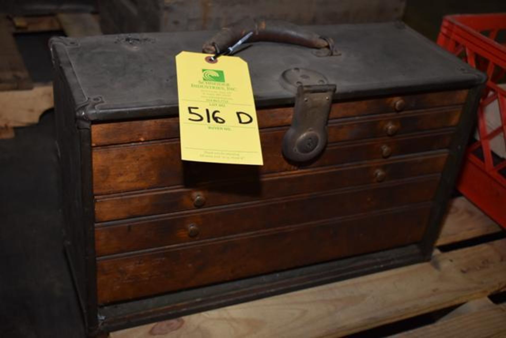 Antique Machinist Tool Box, Loading Fee: $10