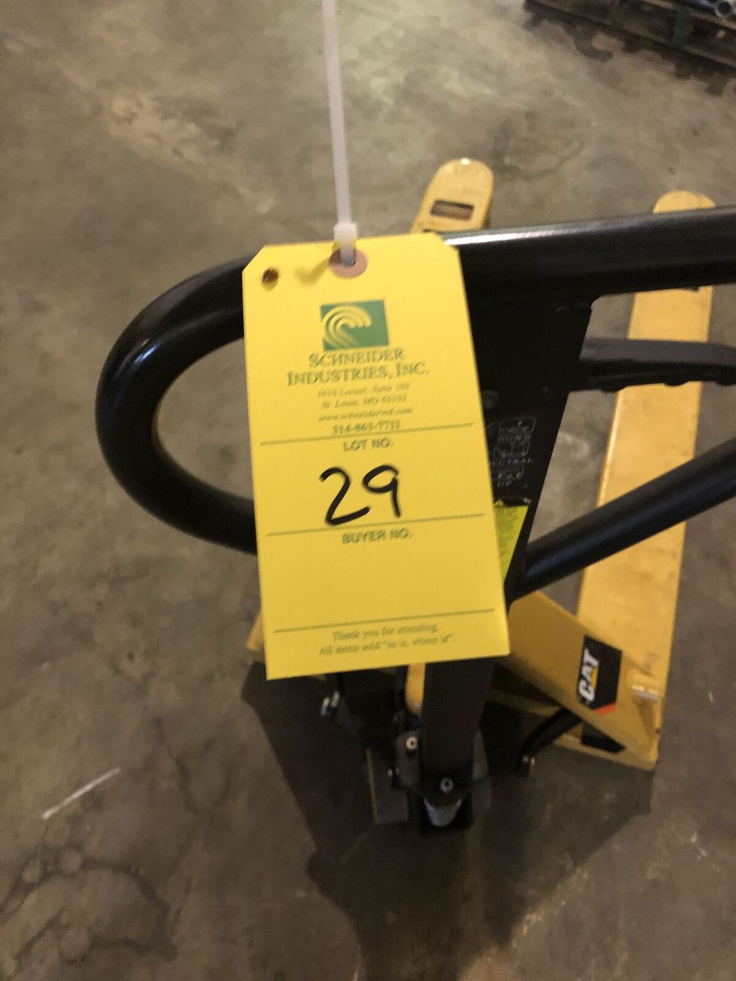 Cat Pallet Jack, 5500 Lbs Capacity, Rigging Price: $15 - Image 2 of 2