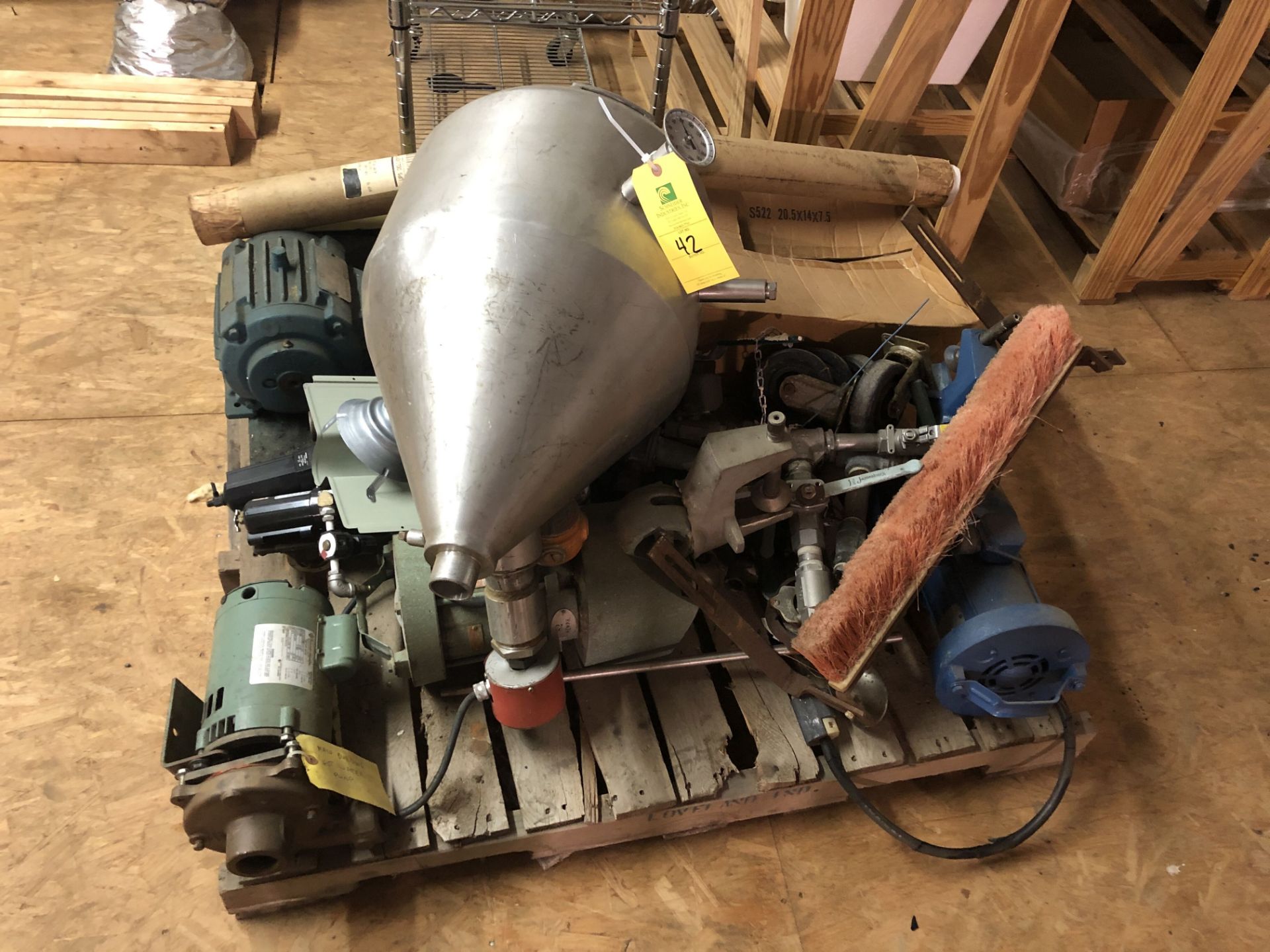 Pallet of Spare Parts, Tools, Motors & More, Rigging Price: $40