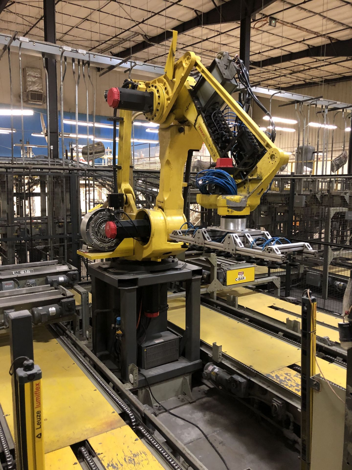 Fanuc Robot M-410 I W, Rigging Price: $1500