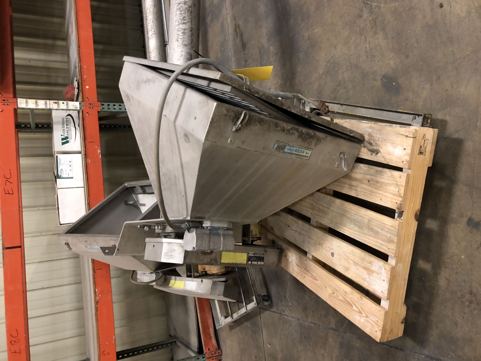 Material Bin with Auger Attachment, Rigging Price: $250 - Image 2 of 4