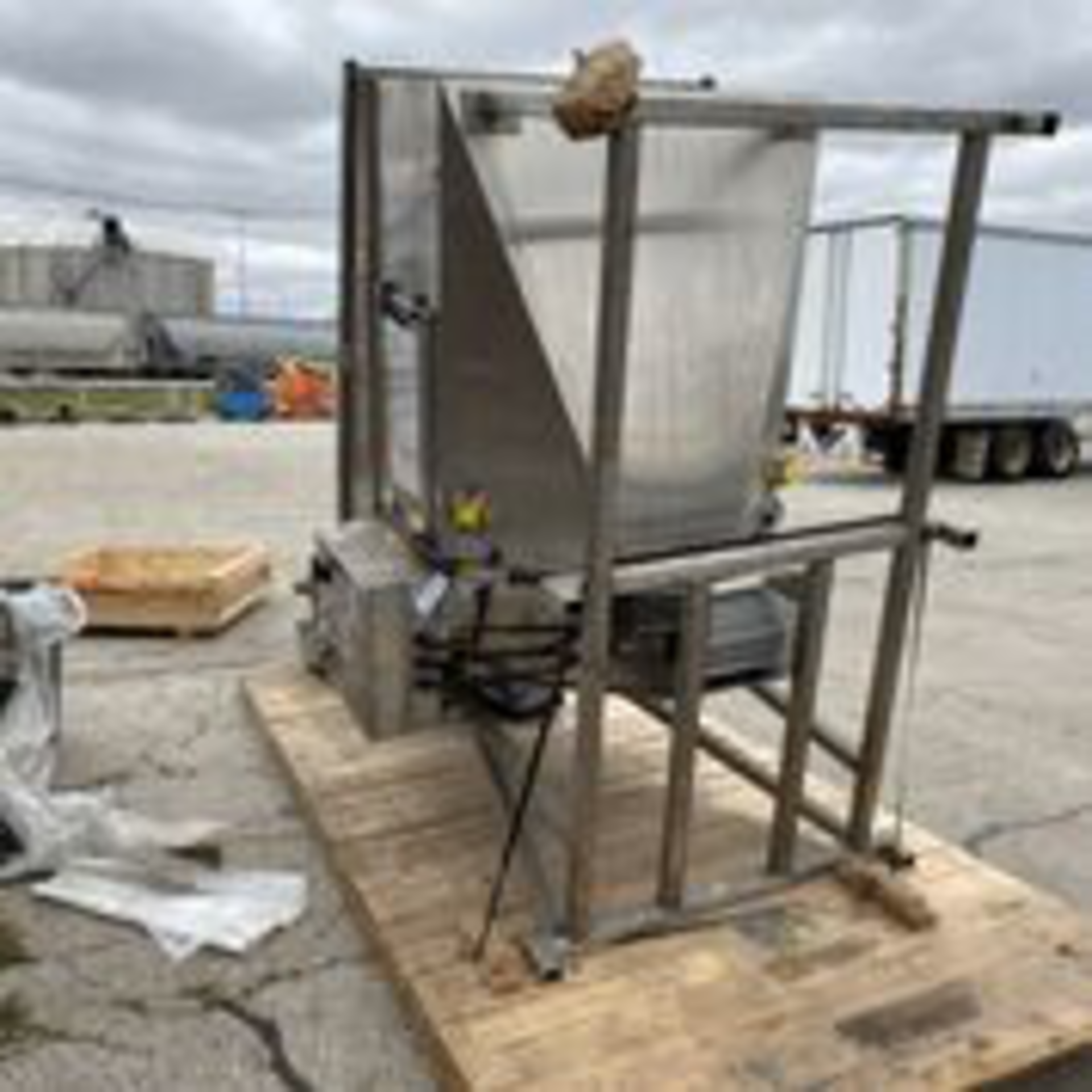 Sidel Cap Feeder Hopper. LOADING FEE $500