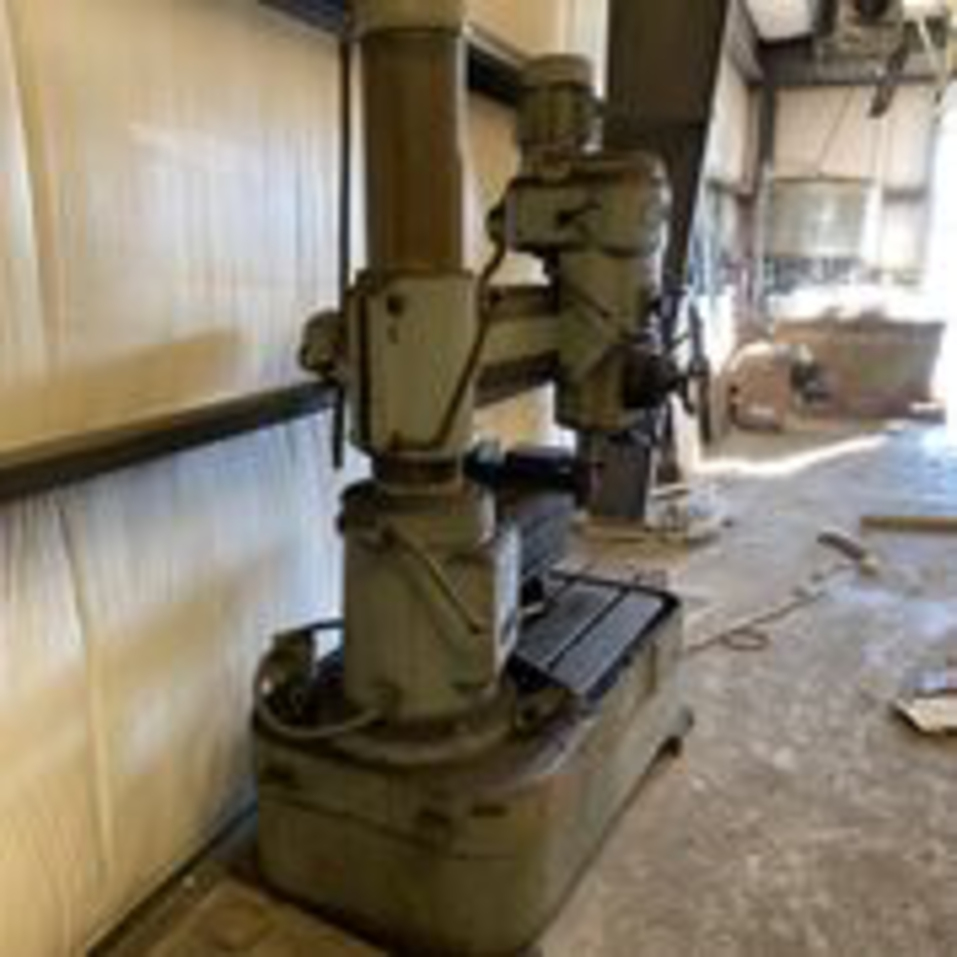 MAS VR2 S/N 4188 Radial Arm Drill. LOADING FEE $300 - Image 4 of 10