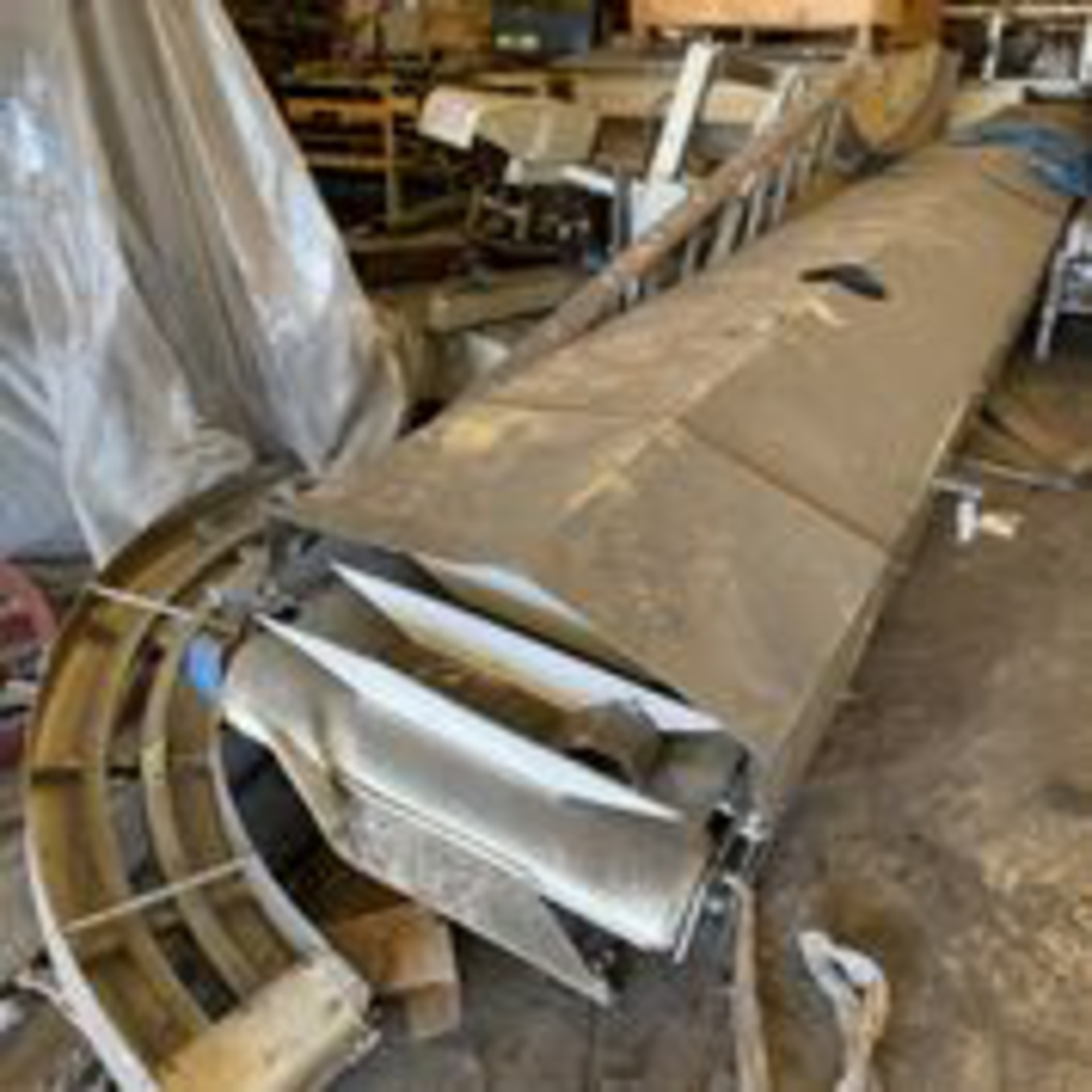 Cleated Belt Conveyor. LOADING FEE $150 - Image 2 of 5