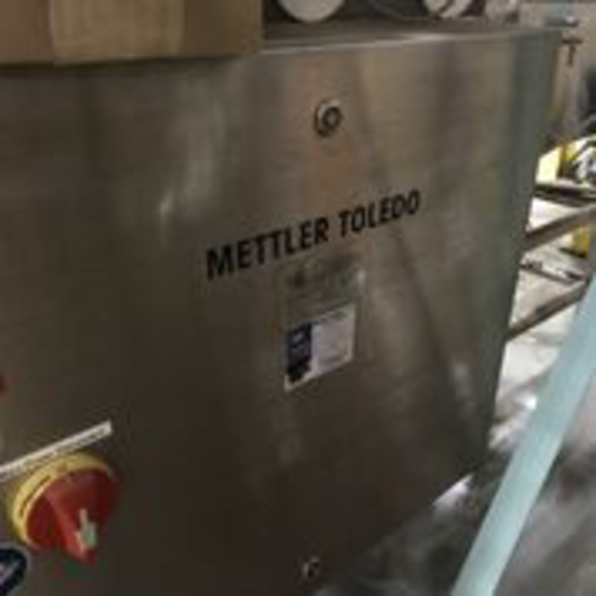 Mettler Toledo . LOADING FEE $300 - Image 6 of 8