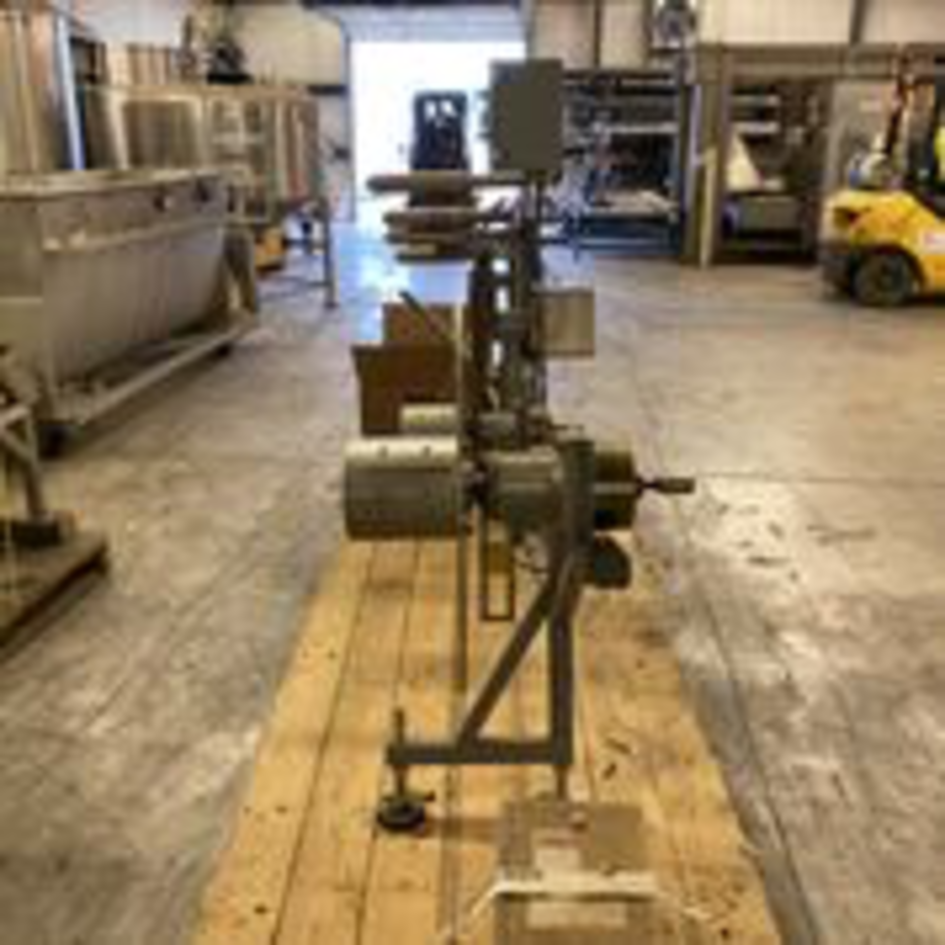 Labler Tape Feeder. LOADING FEE $50 - Image 6 of 10