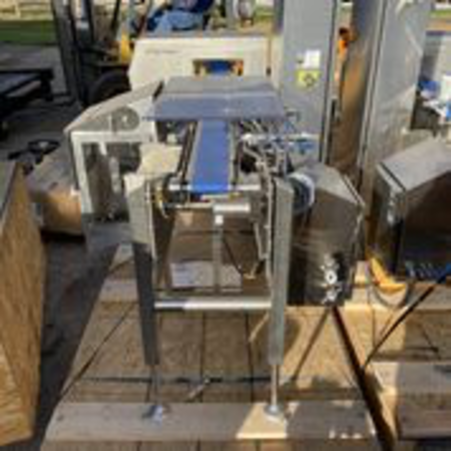 Mettler Toledo Metal Detector/Checkweigher Model CM6000XS S/N 14091311. LOADING FEE $200 - Image 5 of 7