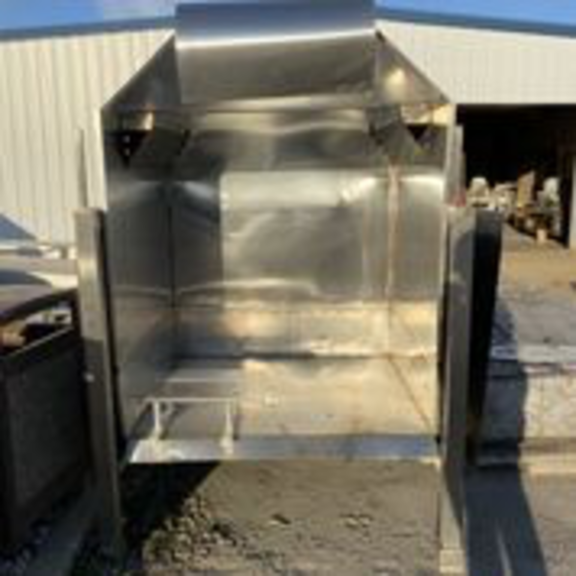 Sidel Bin Box. LOADING FEE $200 - Image 2 of 3